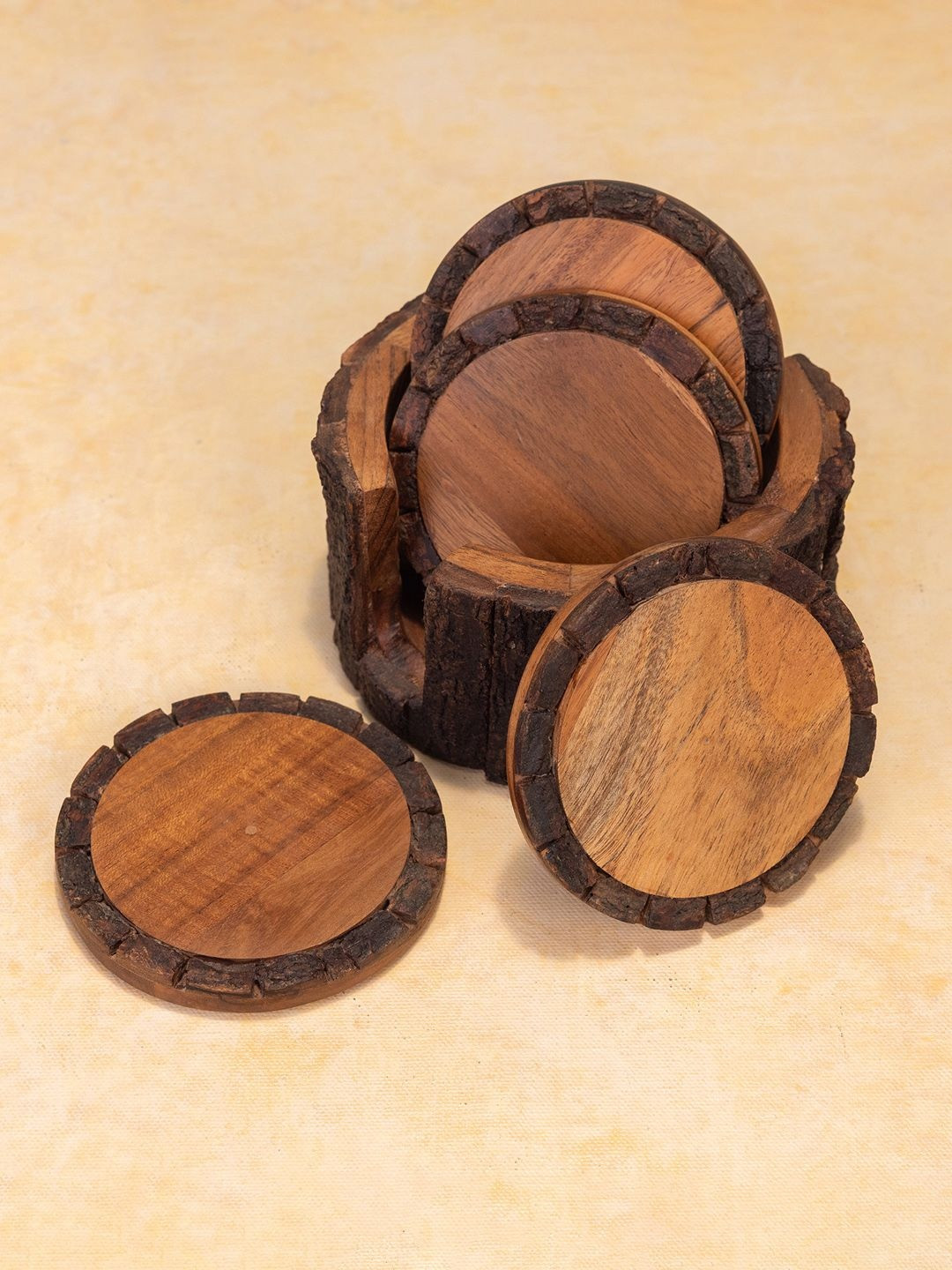 Ireka Homes Unisex Vriksha 4 Pieces Brown Round Shaped Wooden Eco-Friendly Coasters