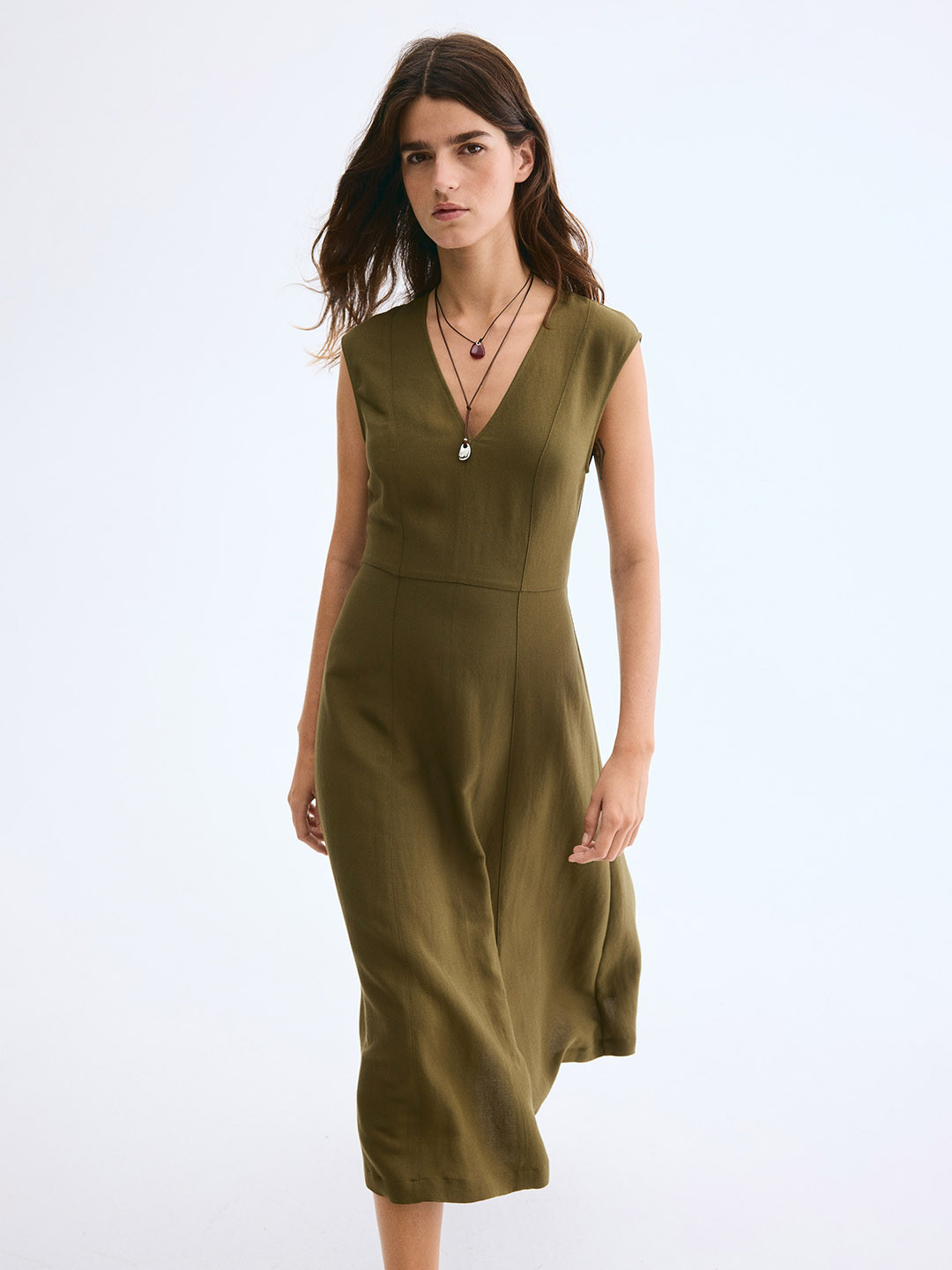H&M Woman Green Sleeveless Midi Dress