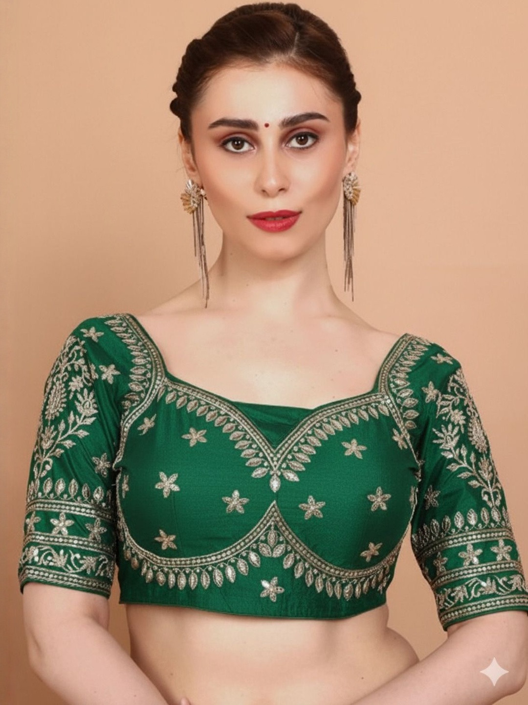 VRAGI Floral Embroidered Sweetheart Neck Short Sleeves Saree Blouse