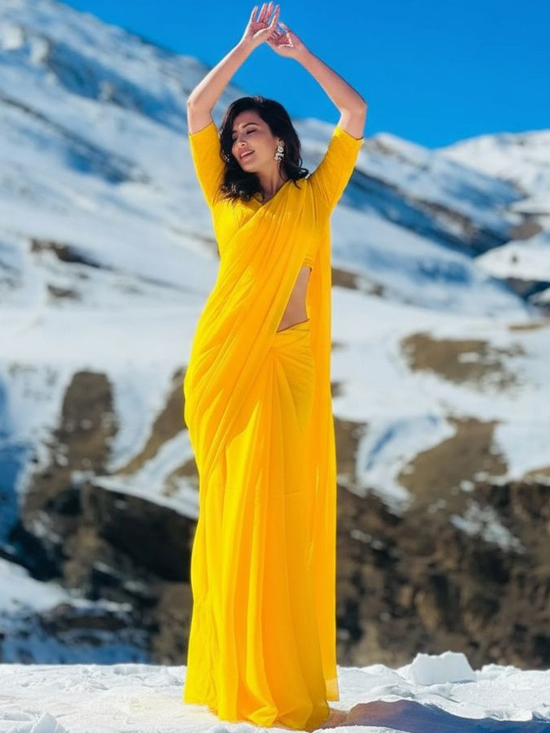 Moda Rapido Poly Georgette Saree with Unstitched Blouse Piece