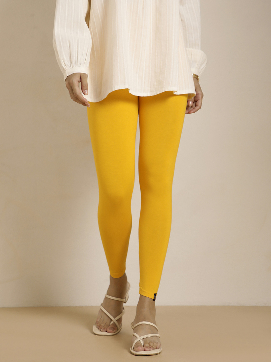 Twin Birds Women Viscose Blend Solid Bumble Bee Ankle Length Legging