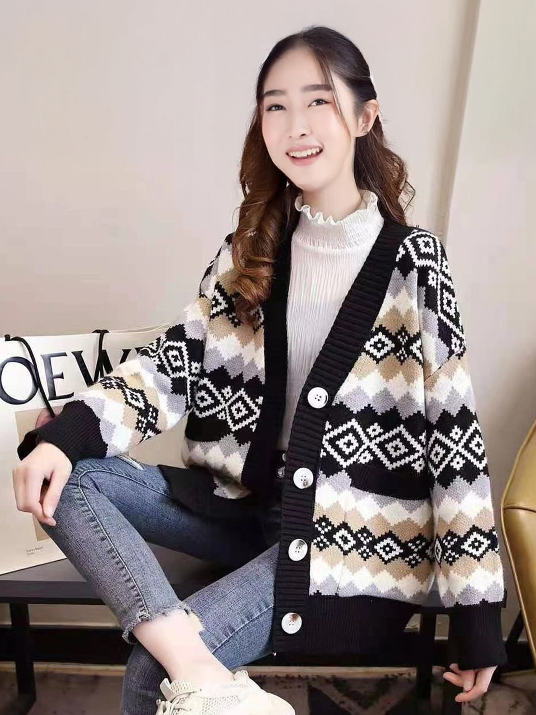 StyleCast Women Geometric Printed V-Neck Oversized Cardigan