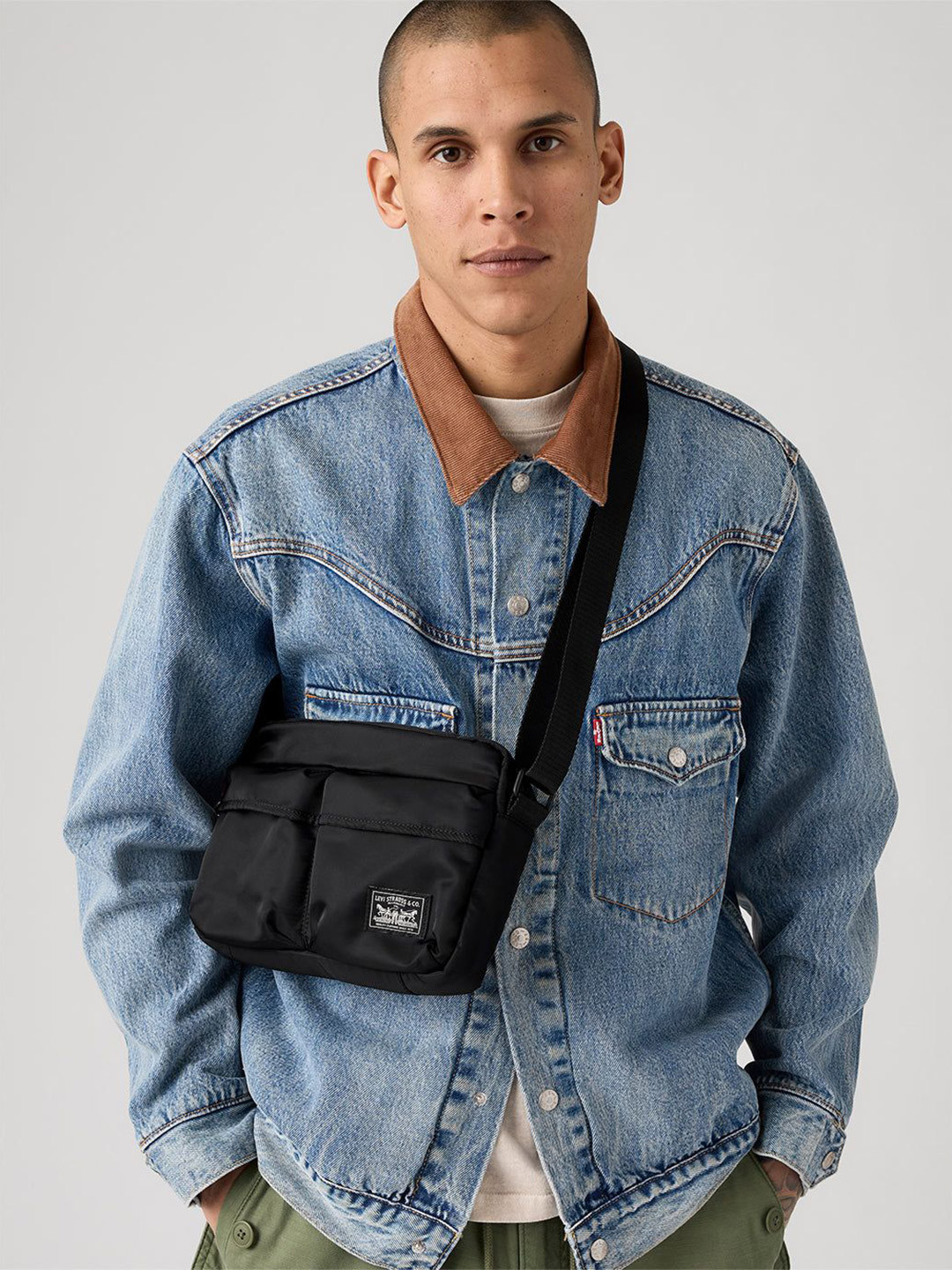 Levis Sling Bag