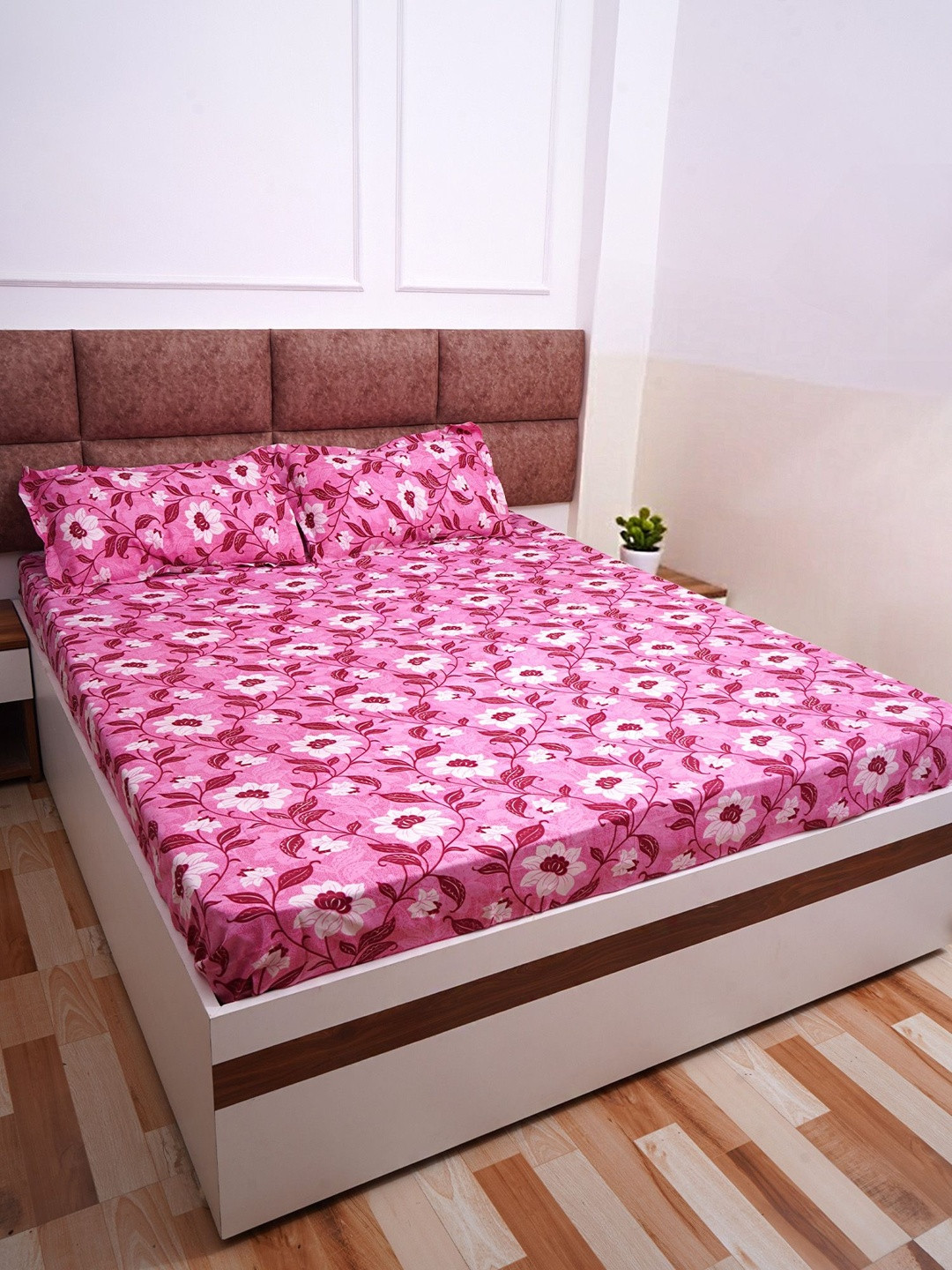 Adwitiya Collection Unisex Floral Printed 210 TC Queen Bedsheet with 2 Pillow Covers