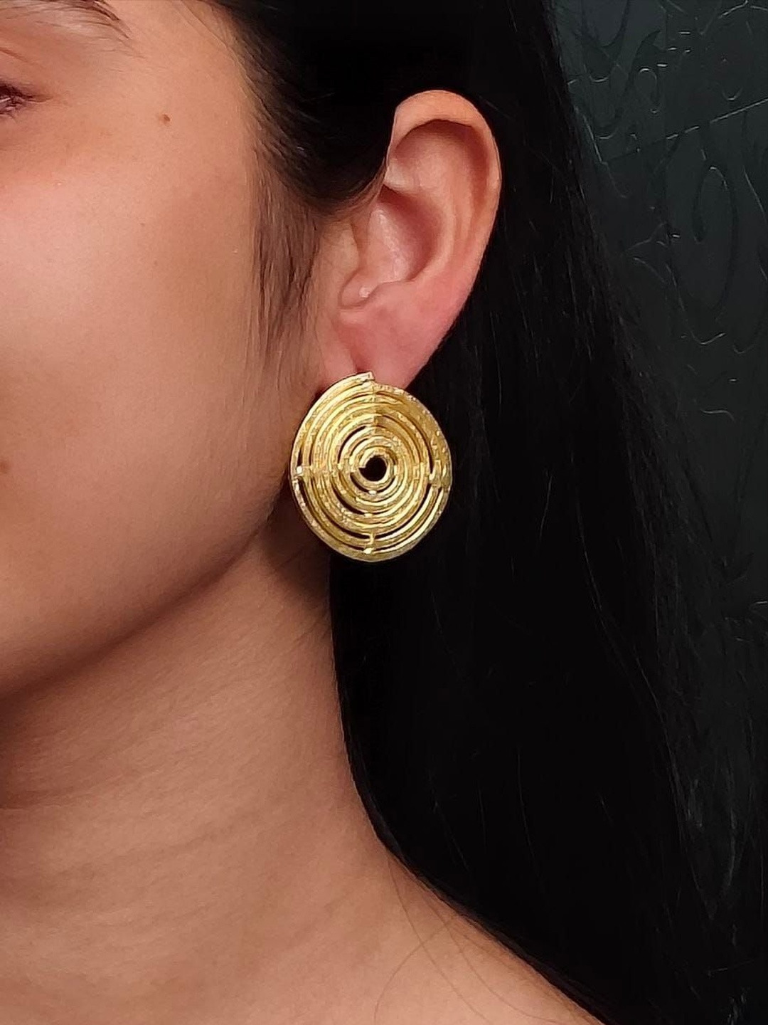 Hardin Style Circular Studs Earrings