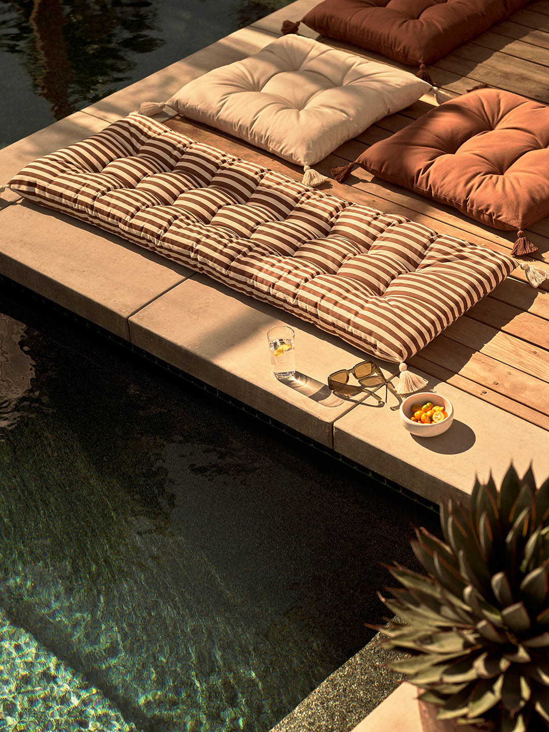 H&M Outdoor Seat Cushion