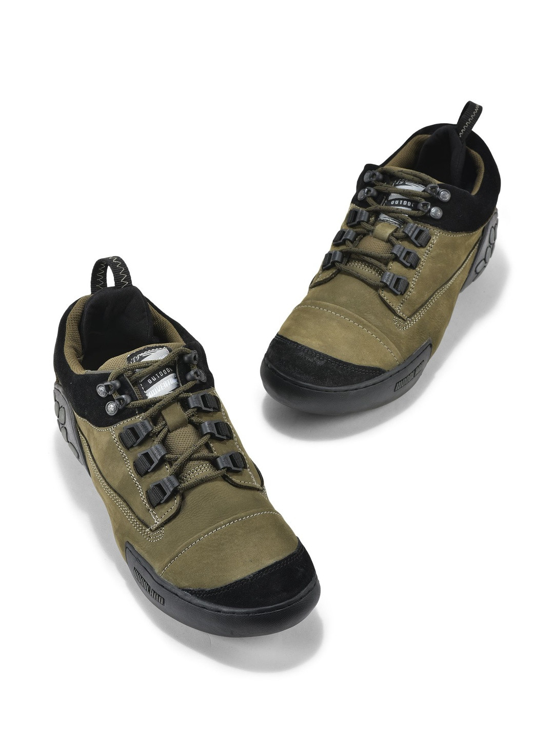 Woodland Men Nubuck Sneakers