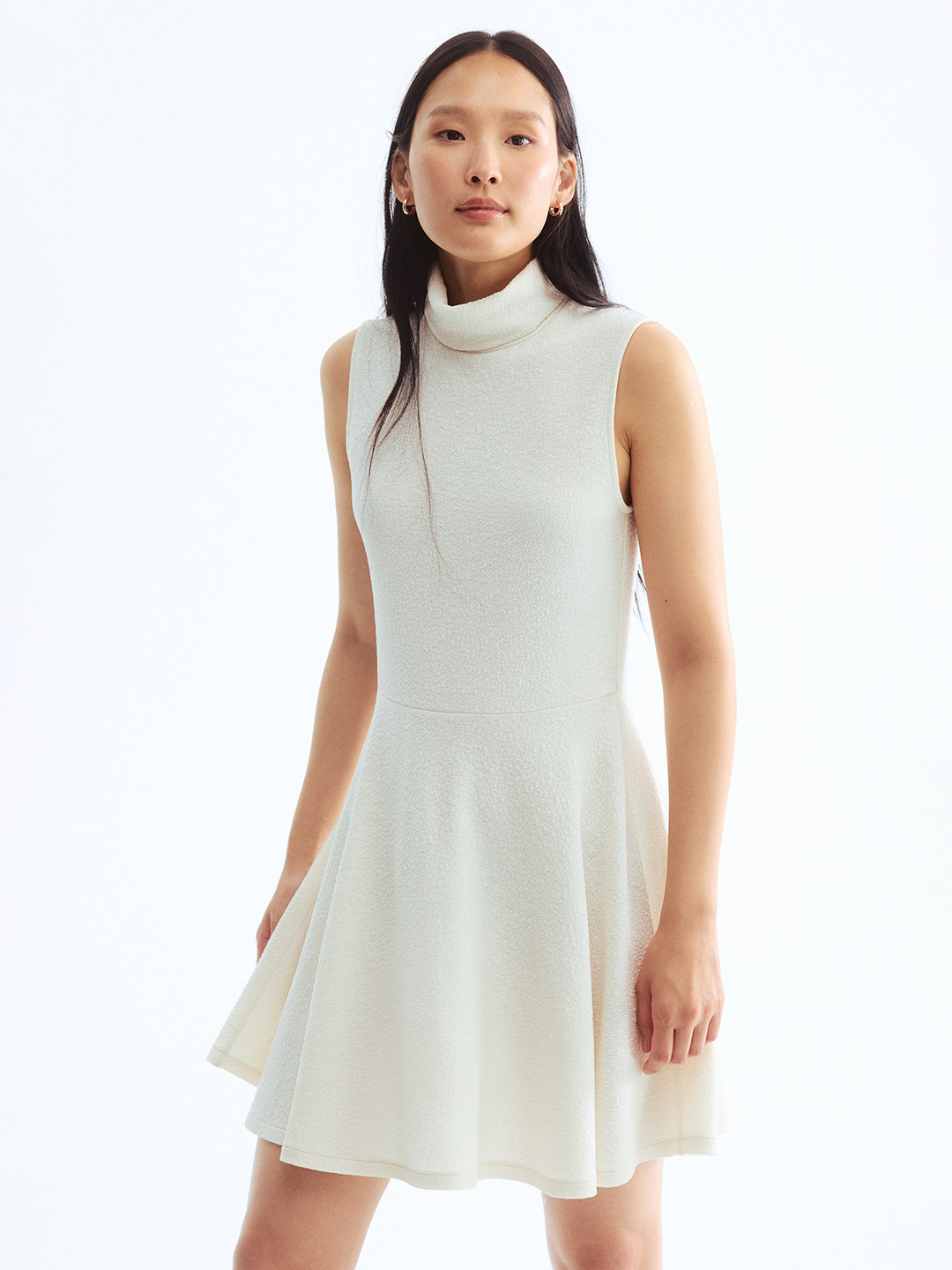 H&M Women Solid Turtleneck Dress