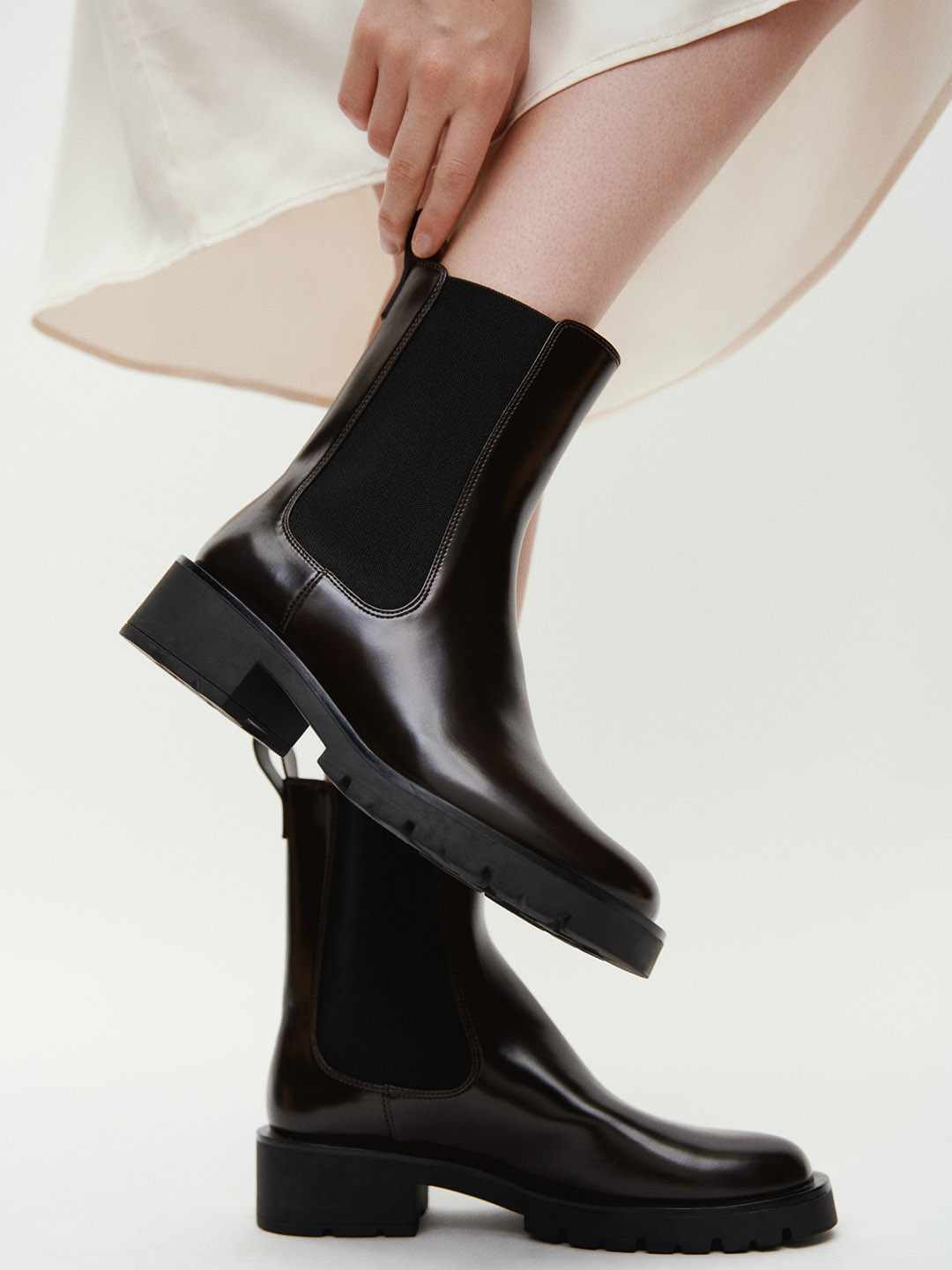 H&M Chelsea Solid Boots
