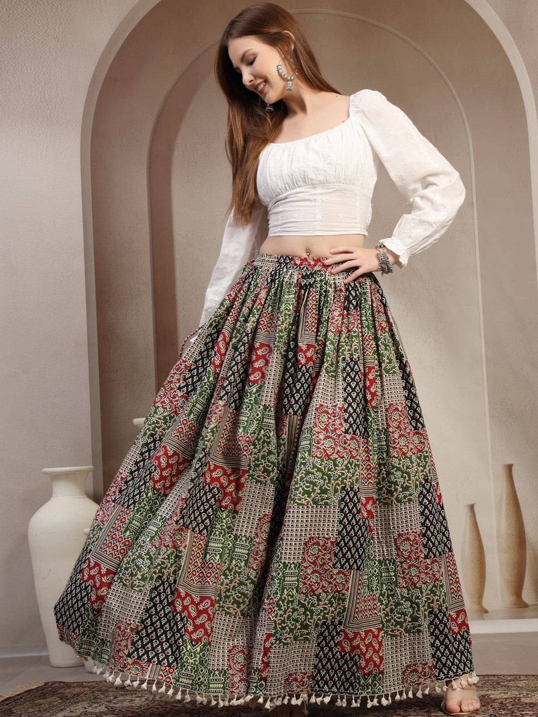 SUNEKH Women Floral Printed Pure Cotton Flared Maxi Skirts