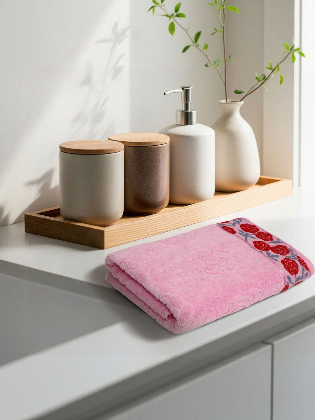 LIBERTY TOWELS  Floral Printed 450 GSM Bath Towel