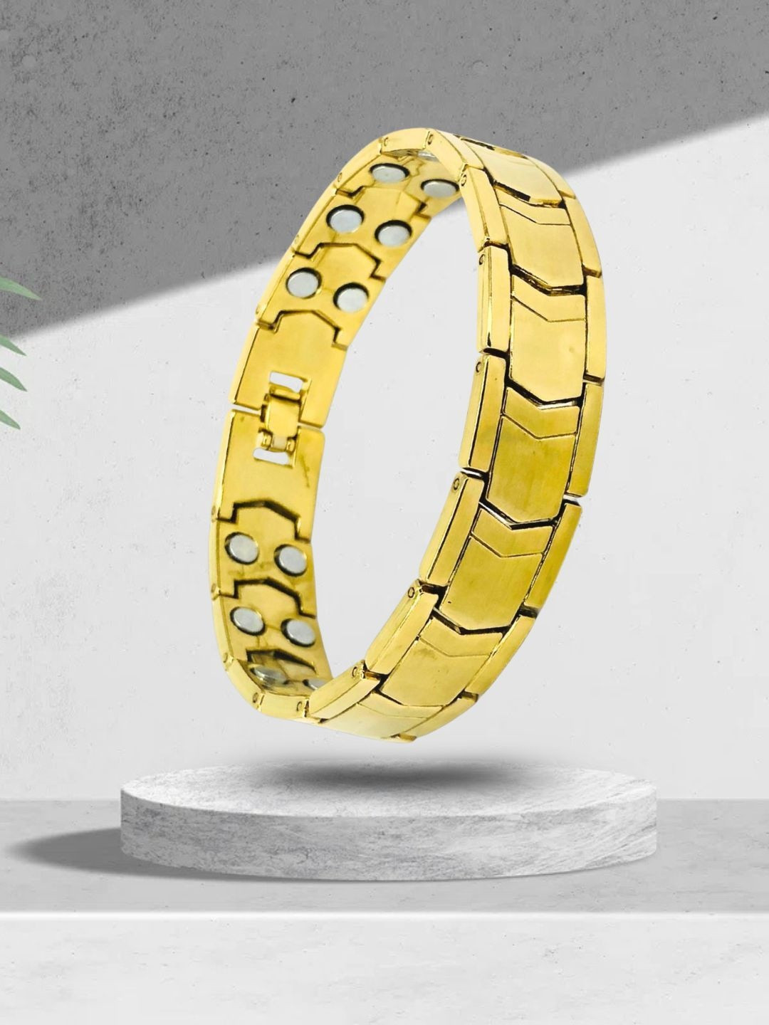 Jewelry Miguel Men Stainless Steel 18K Gold-Plated Link Bracelet