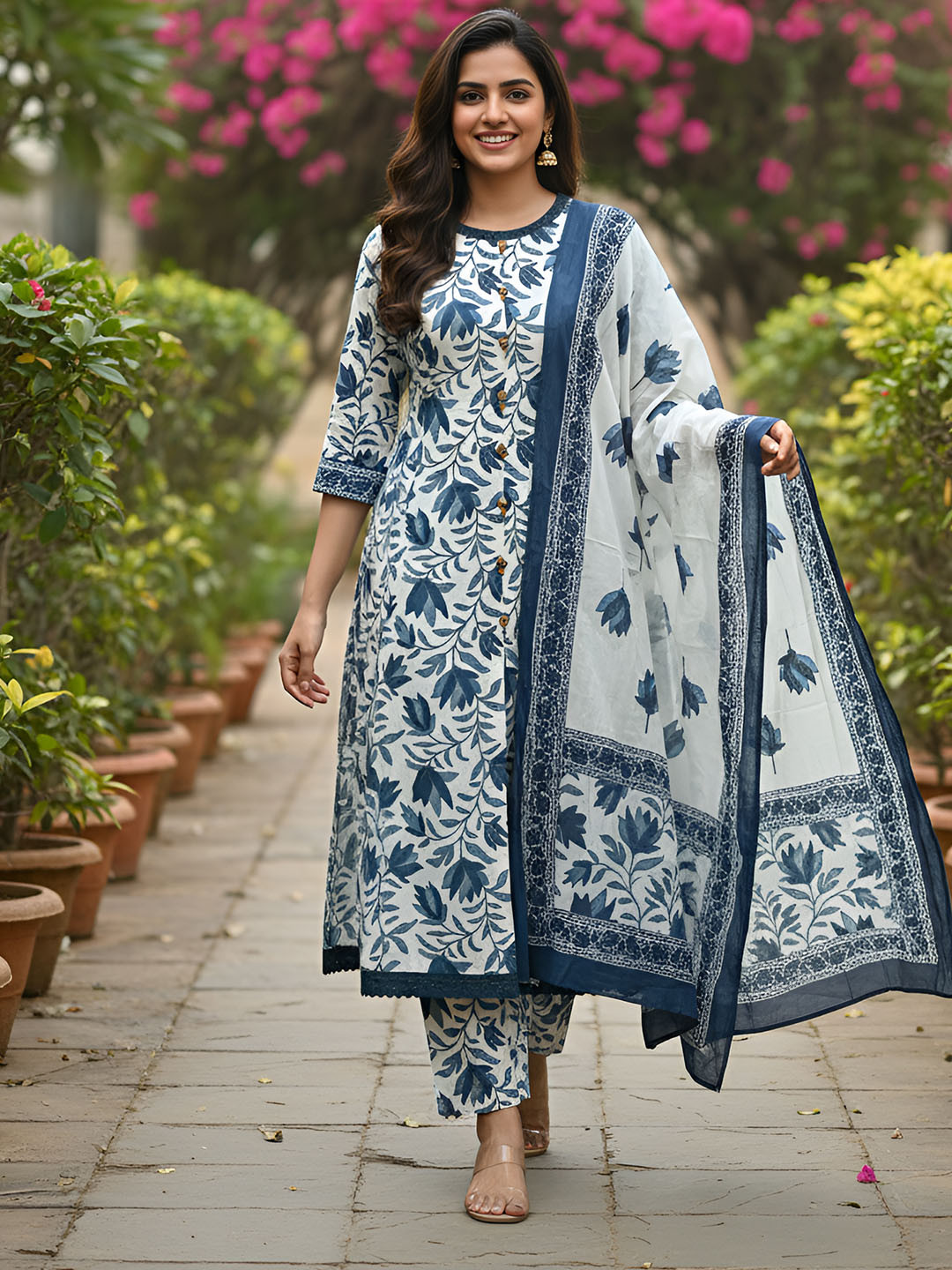 YASH GALLERY Women Floral Printed Regular Pure Cotton Kurta With Pant & With Dupatta