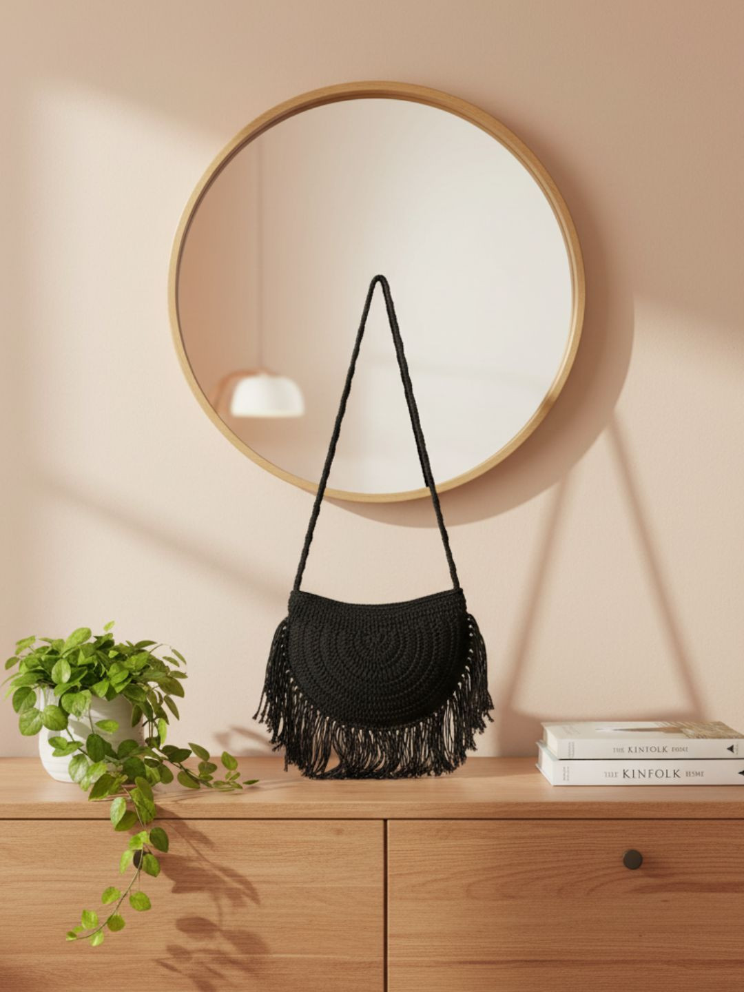 Flingo Women Solid Half Moon Fringed Shoulder Bag