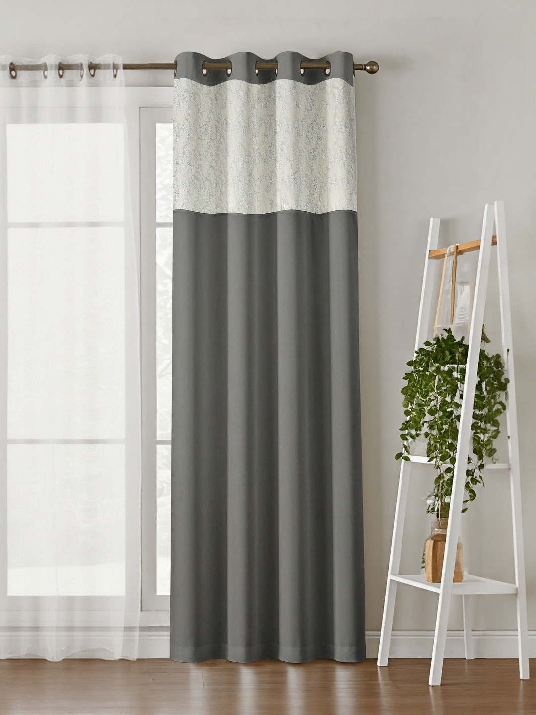 Aura Grey & White Velvet Thermal Insulated Black Out Door Curtain