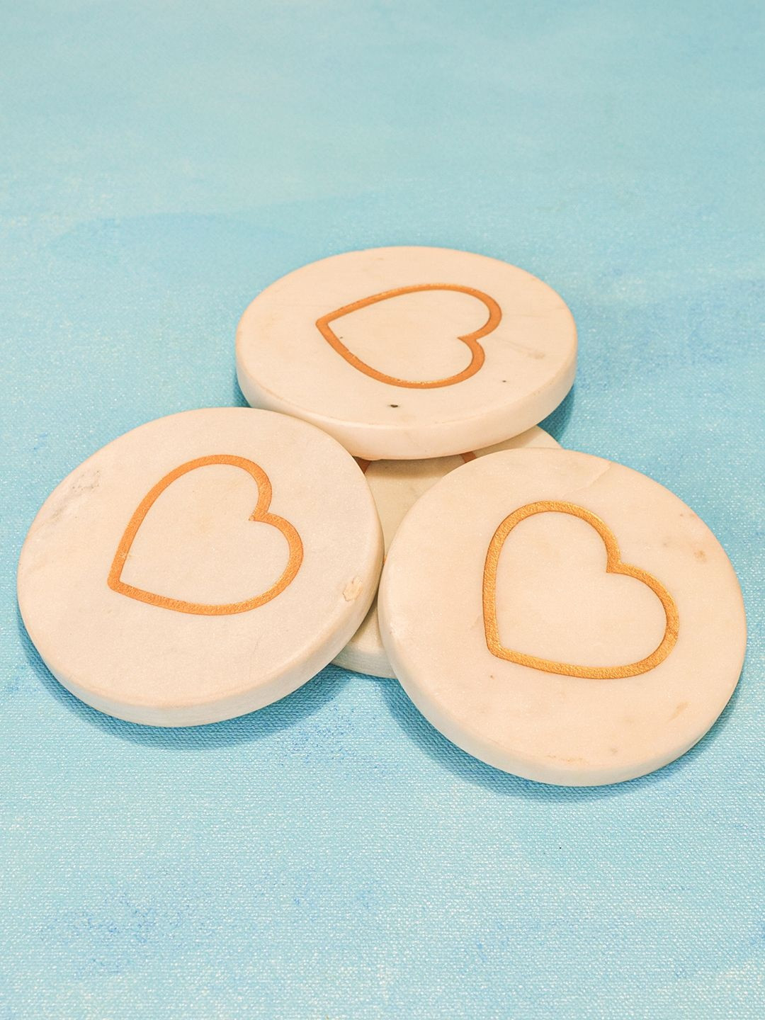Ireka Homes Set of 4 White Round Shaped Touch Marble Coasters