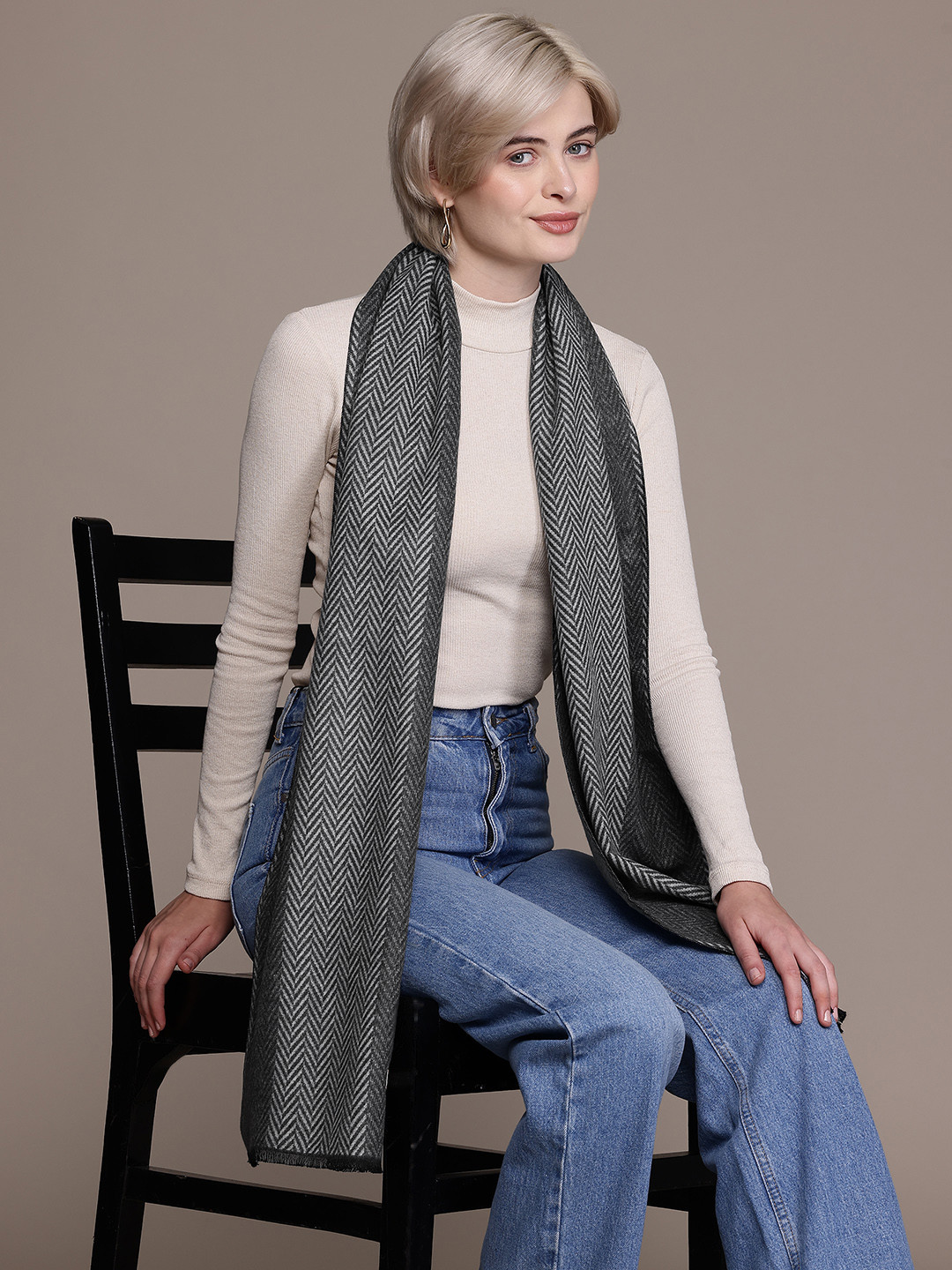 Cayman Women Chevron Frayed Scarf