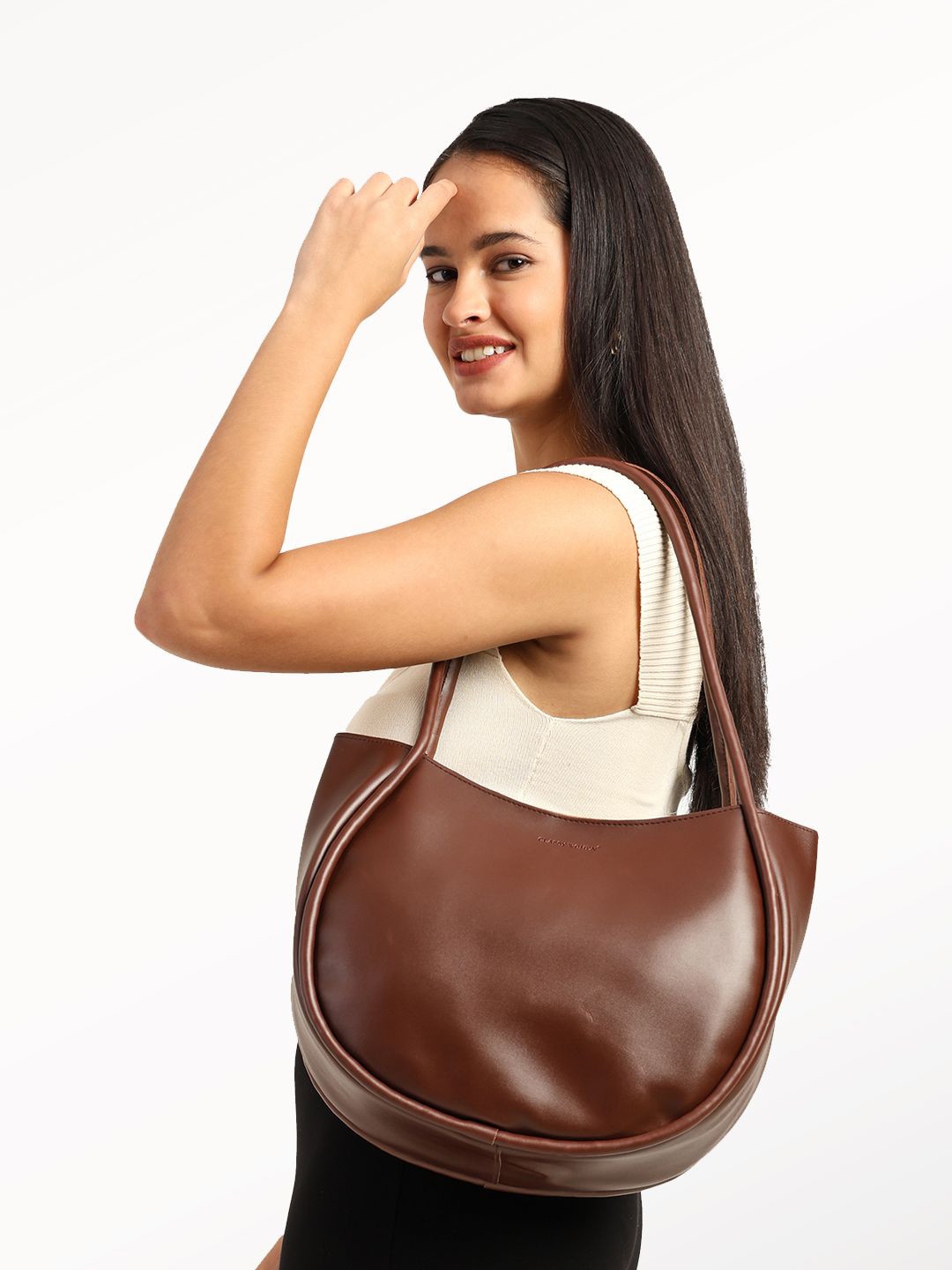 CLASSY WOMEN Half Moon Aesthetic look And Versatile Zipper Closure Tote Bag