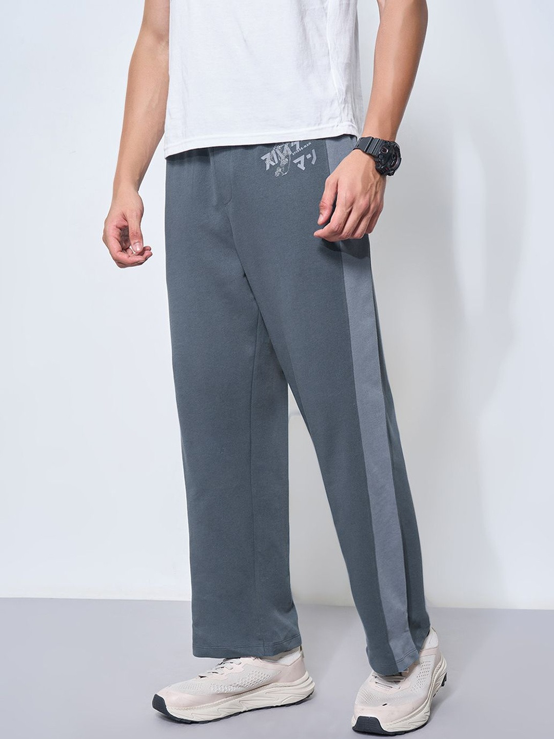 SF JEANS by Pantaloons Men Side Stripes Relaxed Fit Mid-Rise Pure Cotton Track Pants