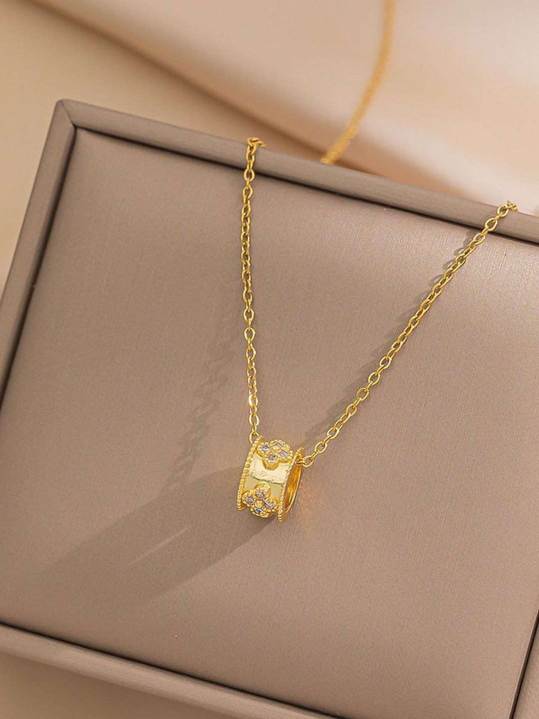 MYKI Women Gold-Plated Circular Barrel Pendants with Chains