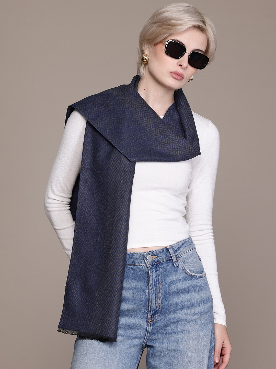 Cayman Women Chevron Frayed Scarf