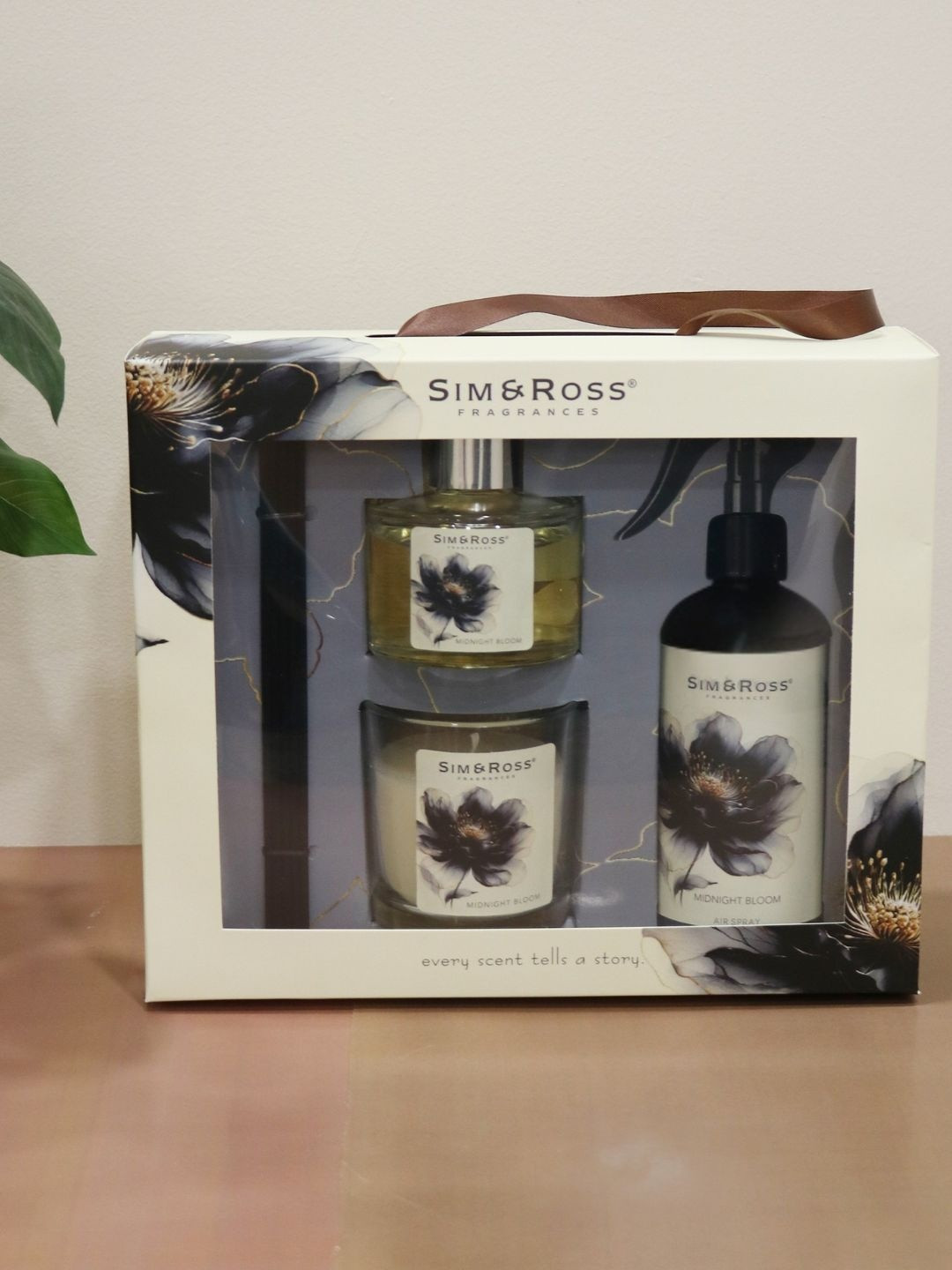 Sim & Ross 3 Pieces White Midnight Bloom Fragrance Gift Set
