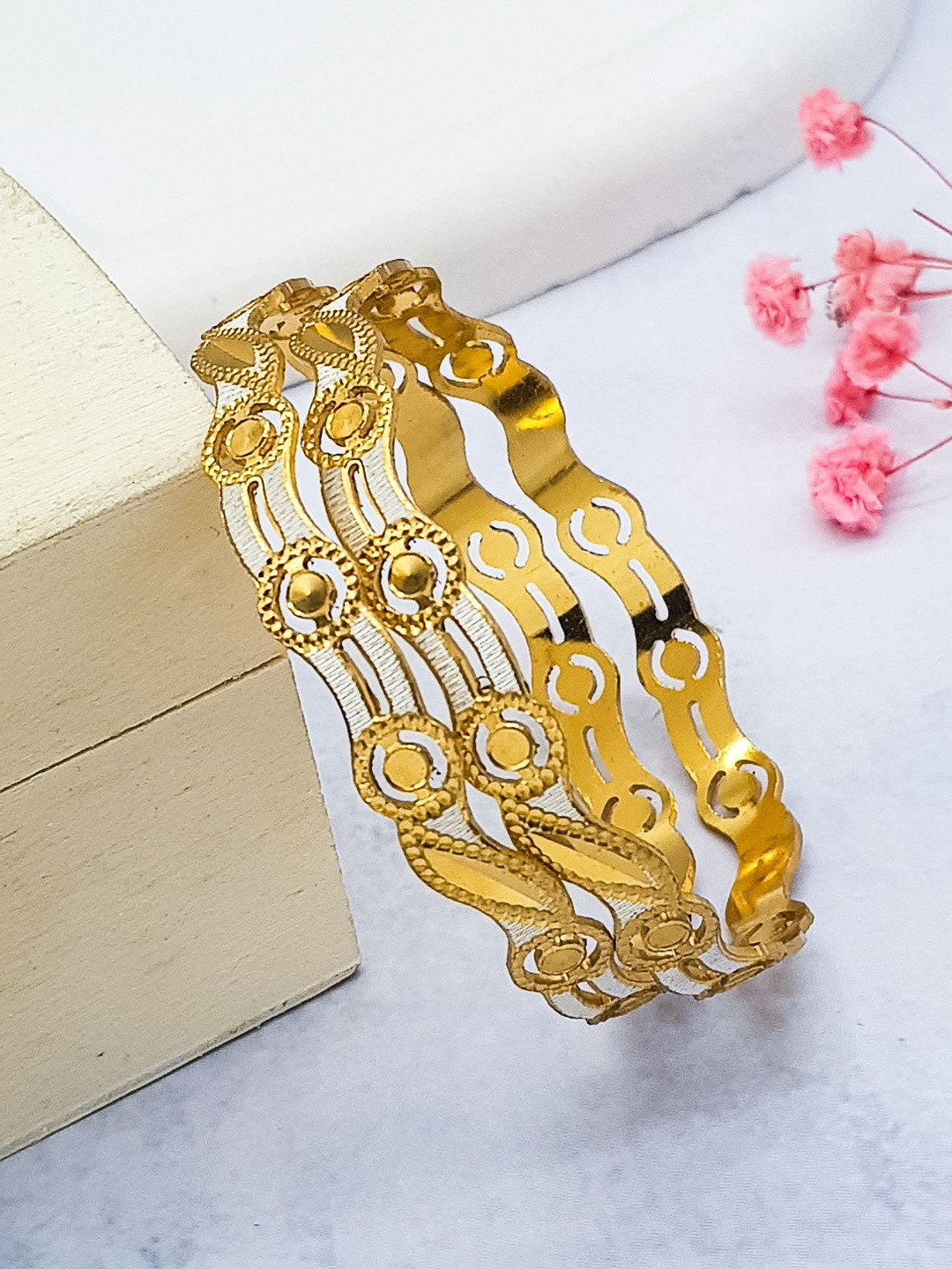 GRIIHAM Set Of 2 Gold Plated Sleek Designed Bangles