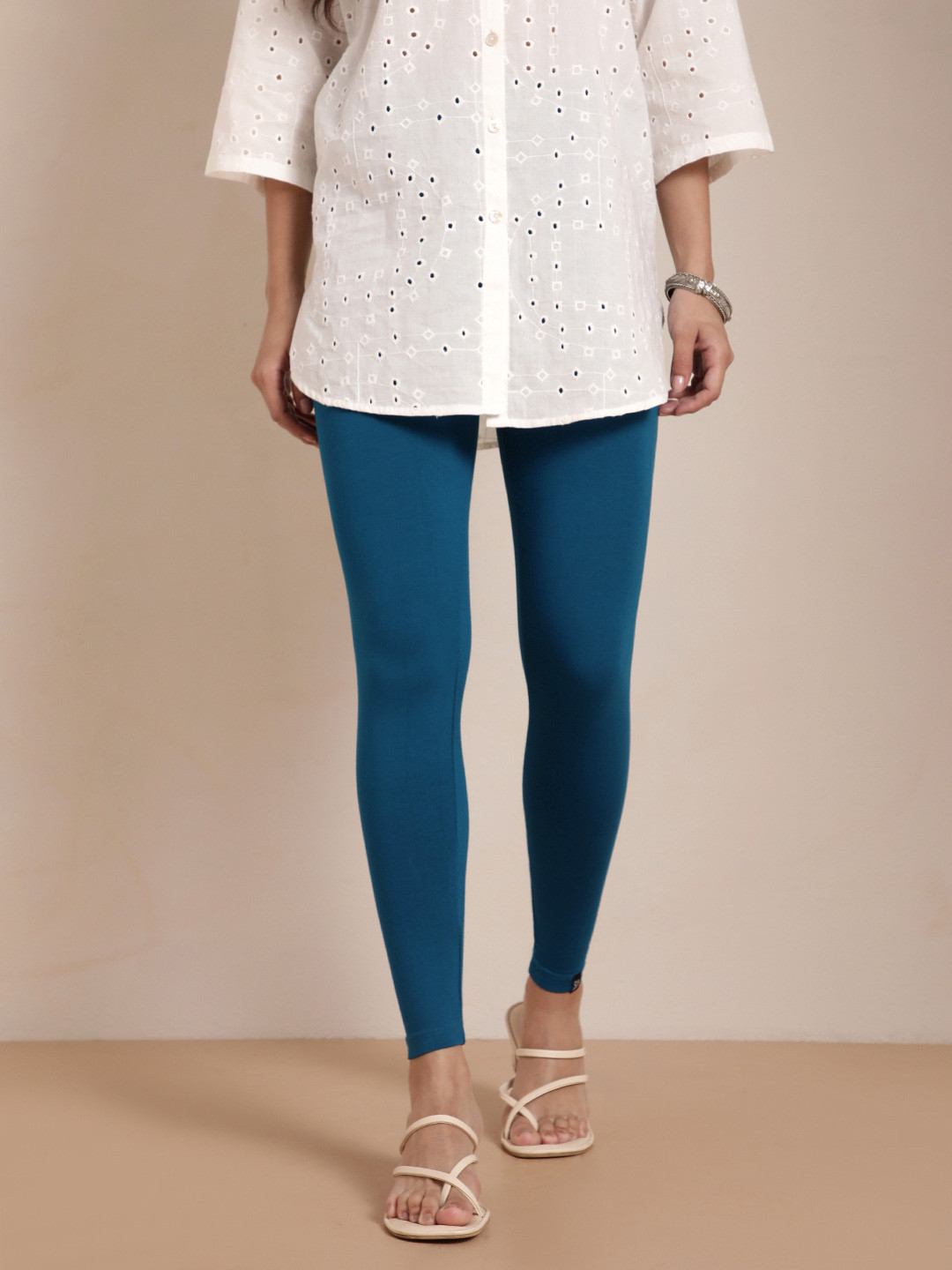 TWIN BIRDS Women Teal Blue Solid Sea Port Ankle-Length Leggings