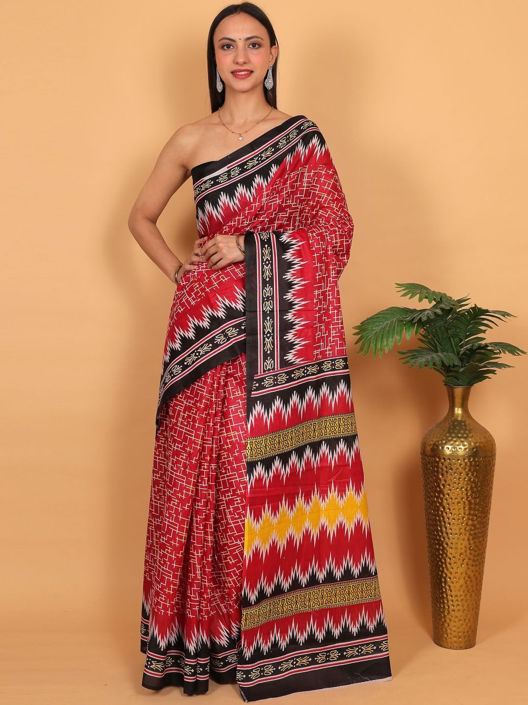 NENUCLASSIC Pure Cotton Handloom Ikat Saree