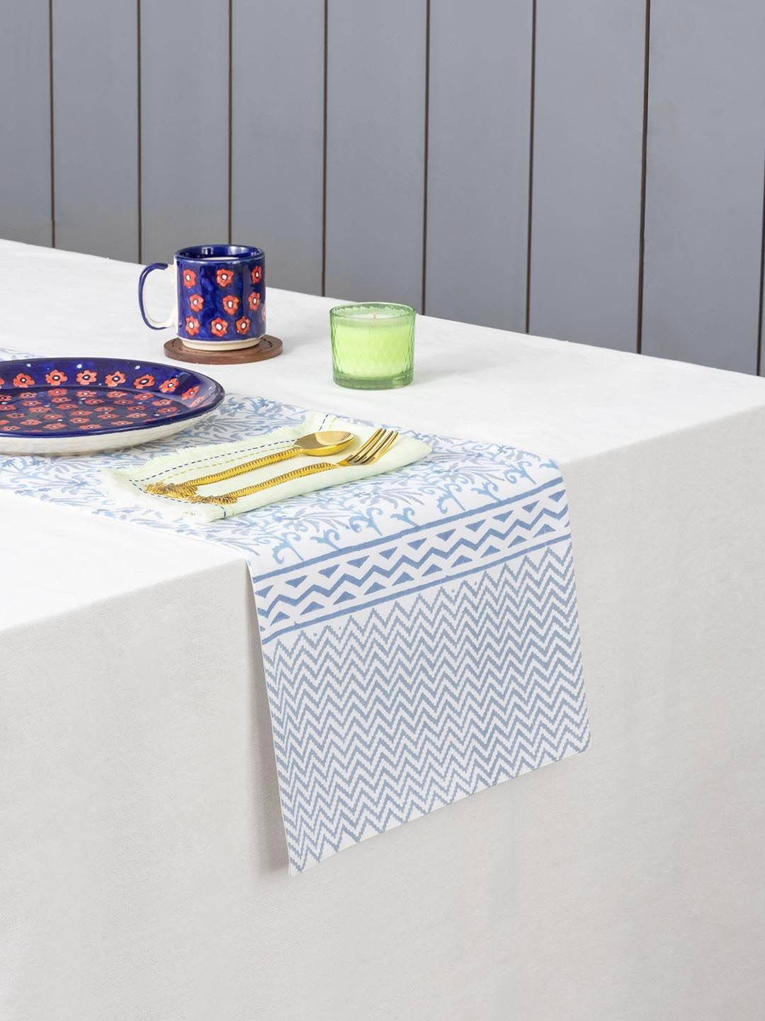 Eyaas Blue & White Block Printed Pure Cotton 4-Seater Table Runner