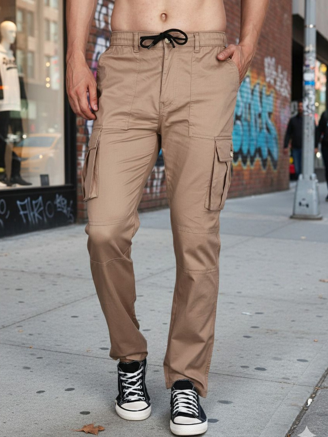 HAUWER Fosil Men Solid Relaxed Straight Leg Fit Mid-Rise Regular Fit Cargos Trousers