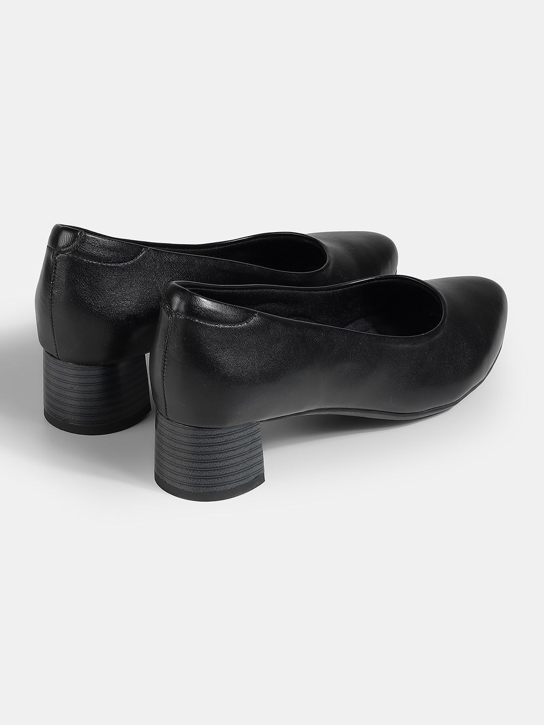 LEMON & PEPPER Women Velvet Pointed Toe Block Heel  Pumps
