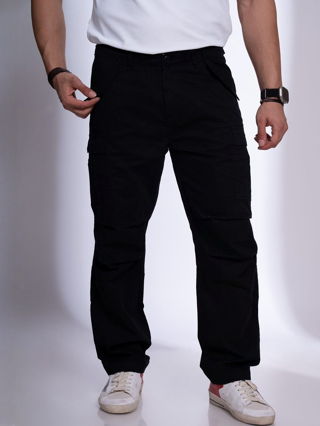 nostrum Marico Men Straight Fit Regular Rise Cargo Pants With 6 Pockets