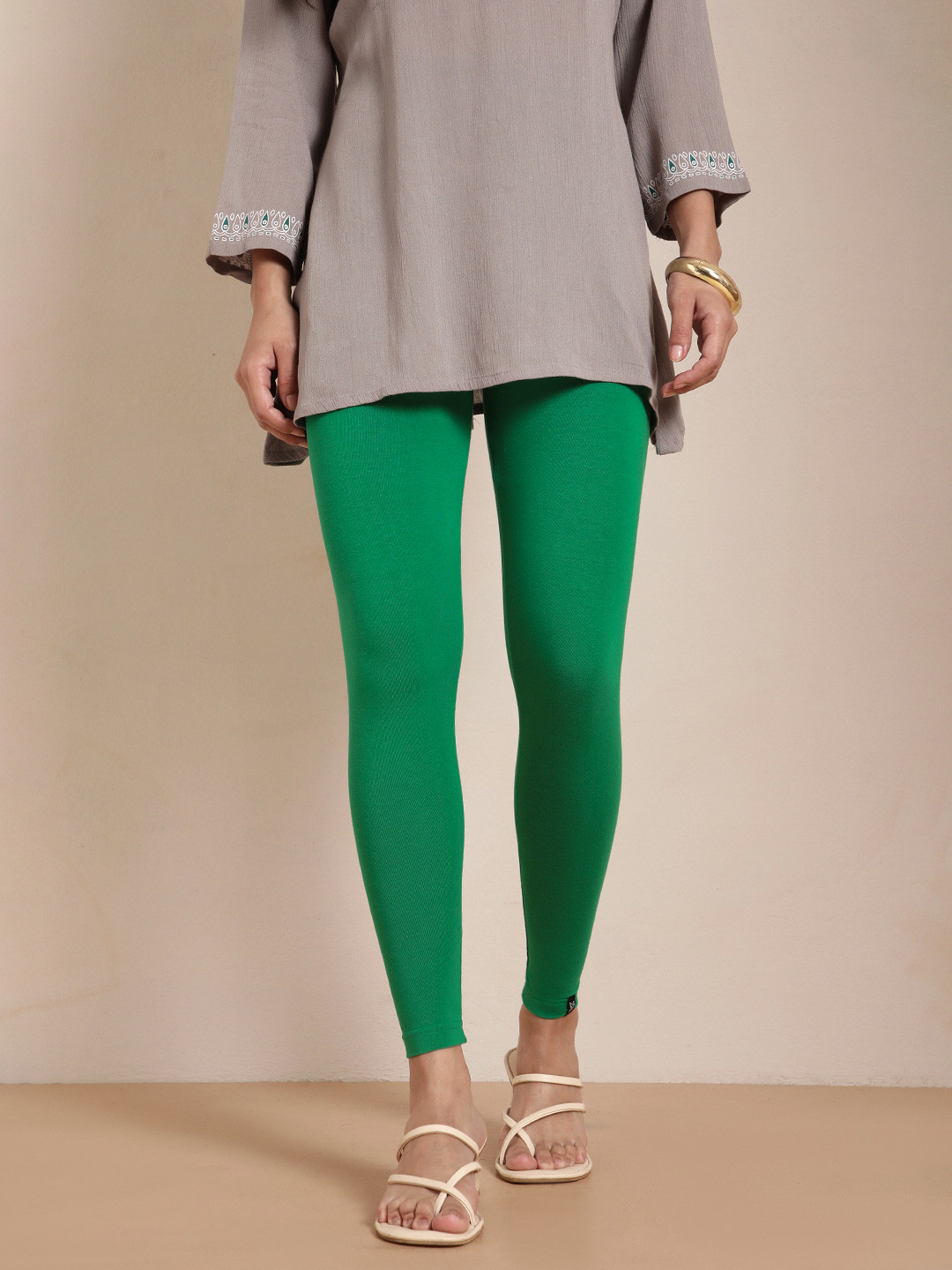 TWIN BIRDS Women Green Solid Magic Garden Ankle-Length Leggings