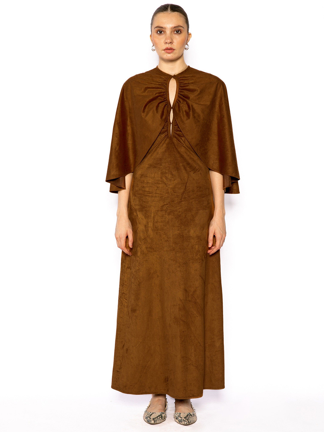 Contemponari Women Solid Gathered or Pleated Keyhole Neck Cape Sleeve Sheath Maxi Dress