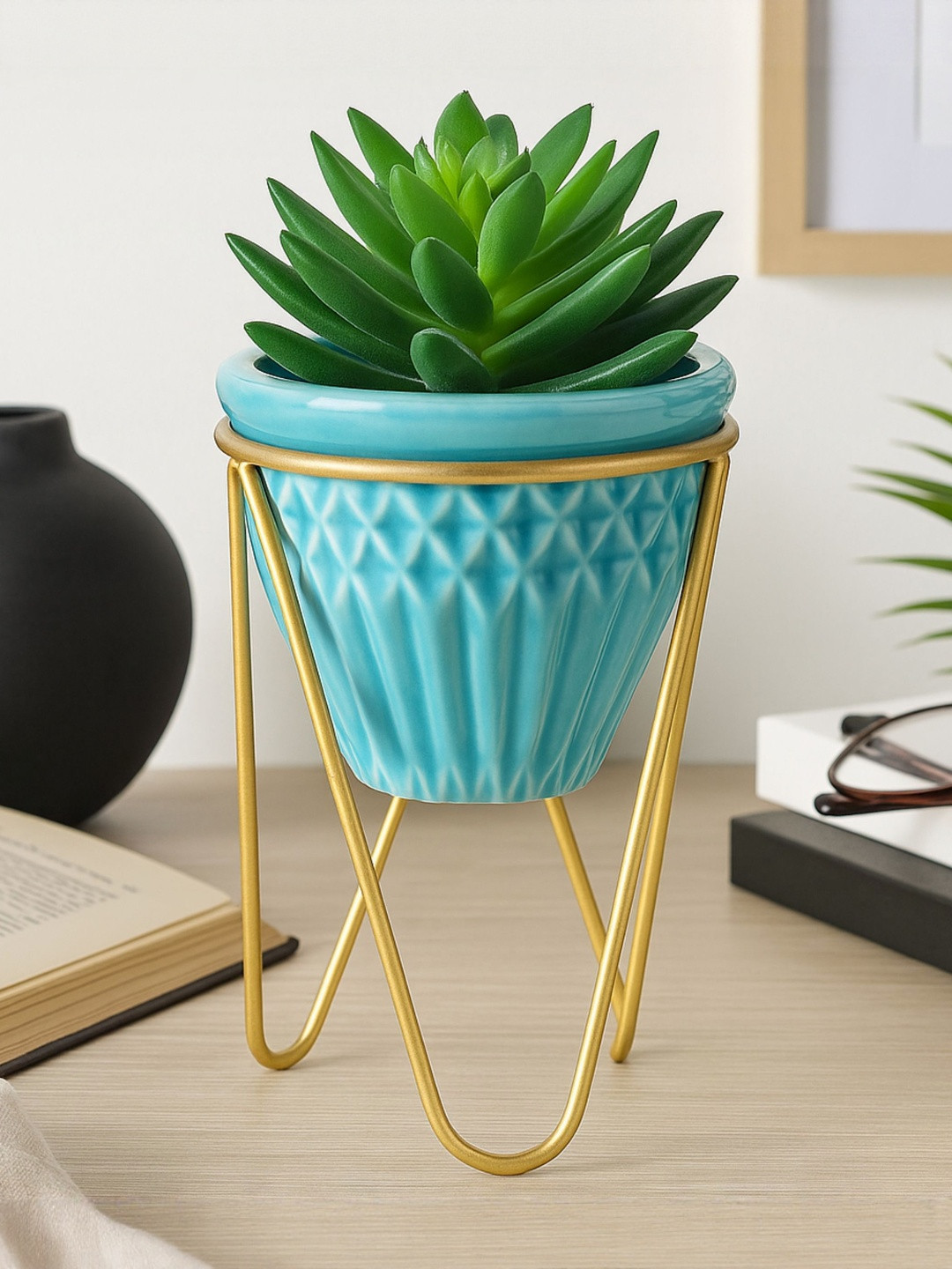 GLOBALLY INDIAN Blue & Gold-Toned Textured Ceramic Planter With Stand