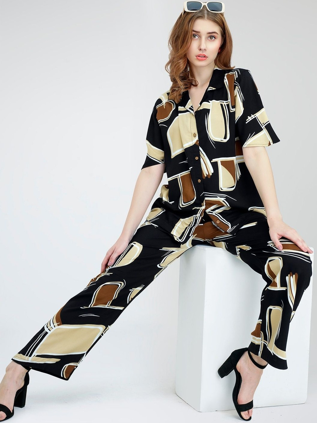 KETAKI FASHION Printed Shirt Collar Shirt With Trousers