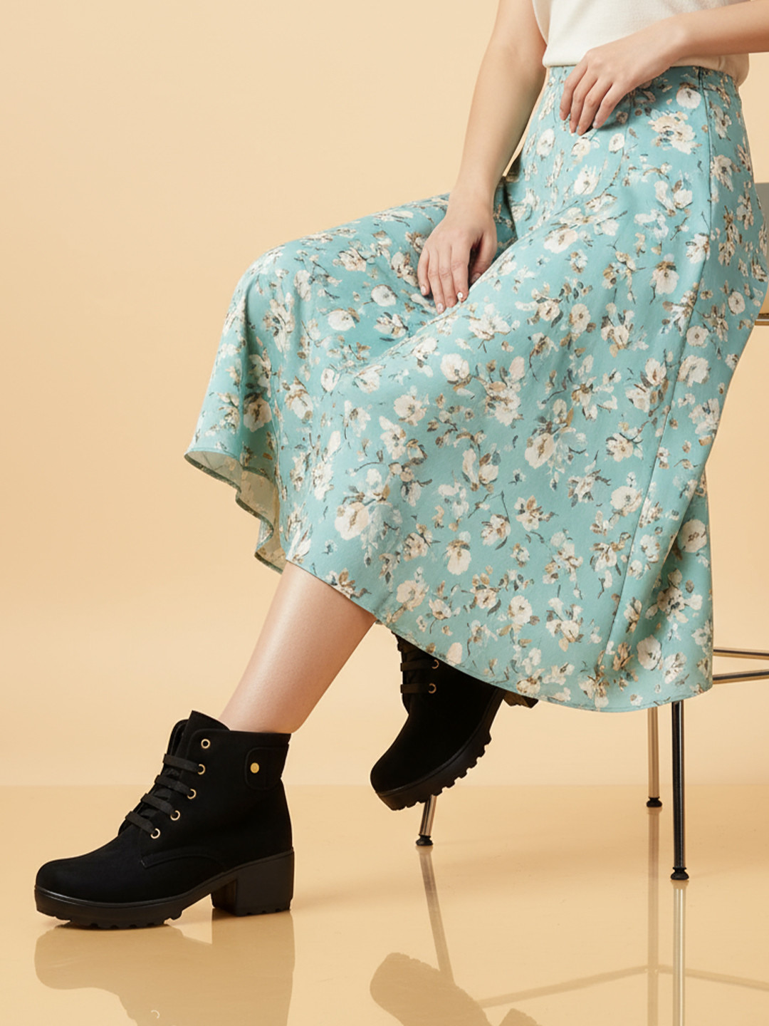 STRASSE PARIS Women Chunky Heel Ankle Boots