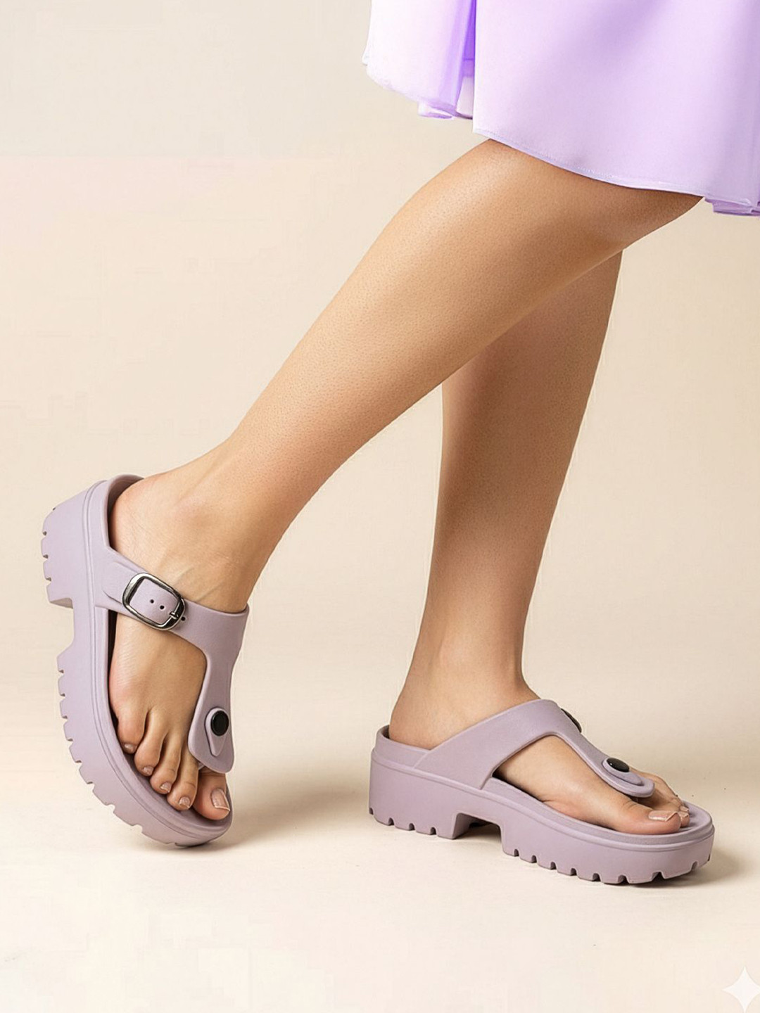 The Roadster Lifestyle Co. Stylish Comfortable Slippers For Woman