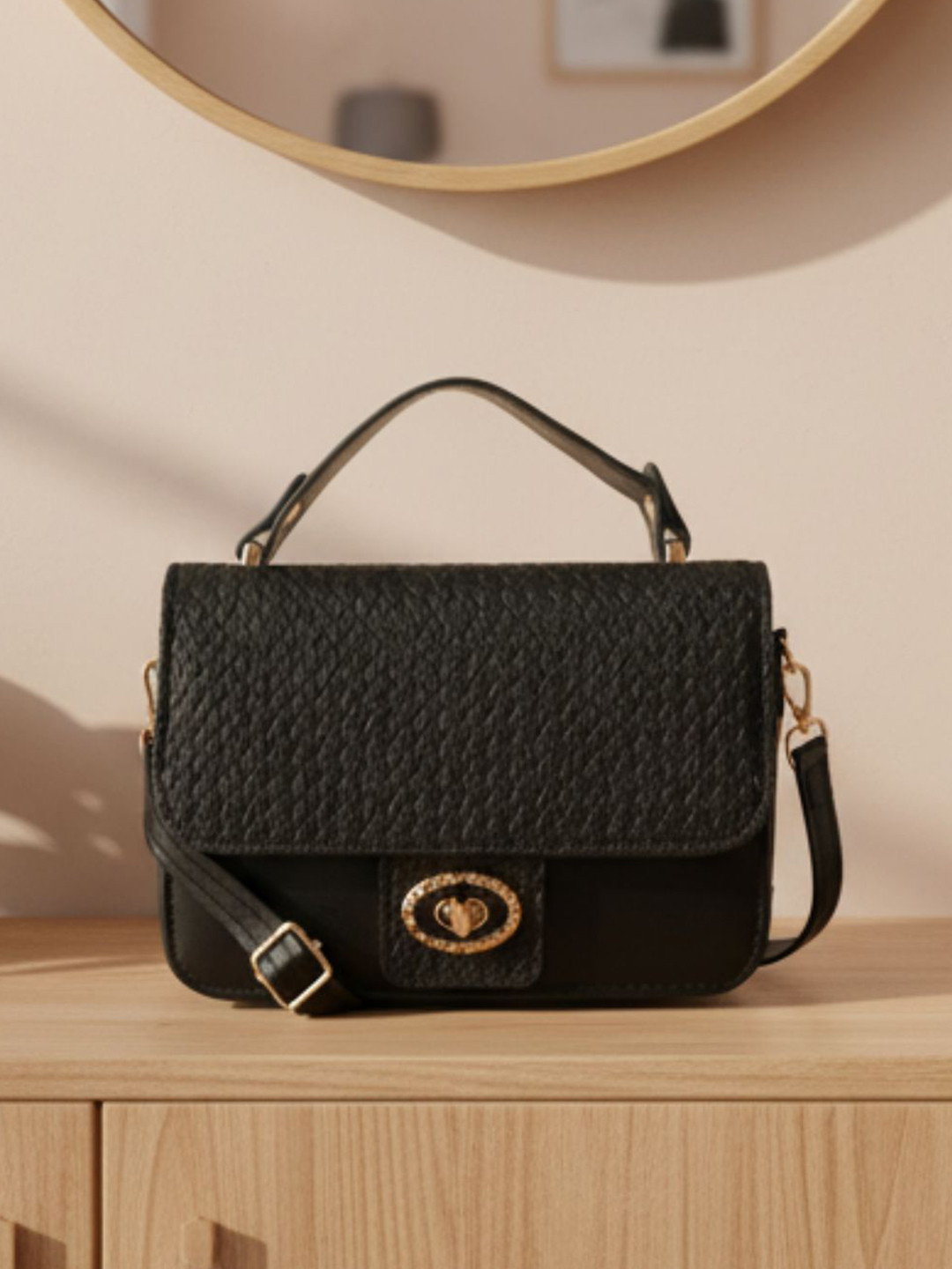 Flingo Black Textured Handbag with Gold-Tone Turn-Lock Closure