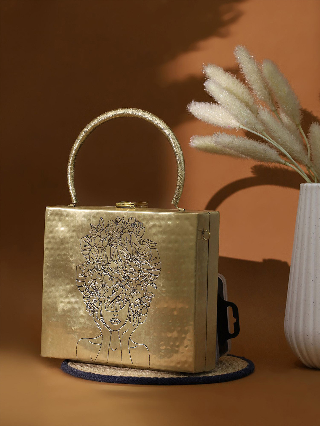 TASH BAGS Women Embellished Square Chic Div Satchel Bag