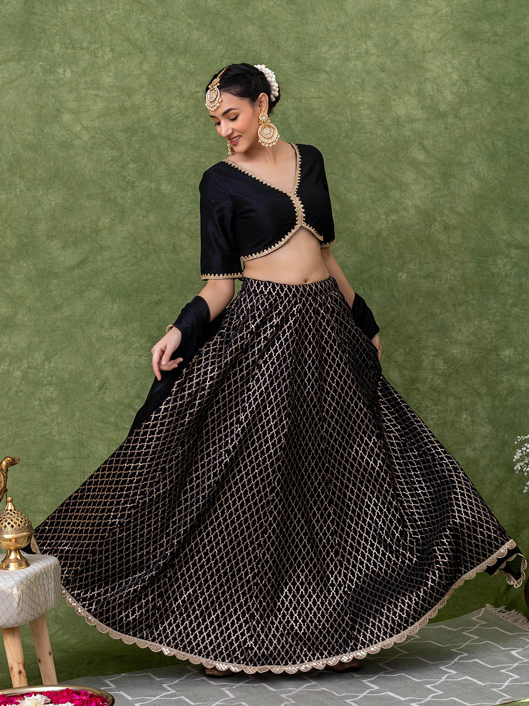 KASYA V-Neck Ready To Wear Lehenga & Blouse With Dupatta