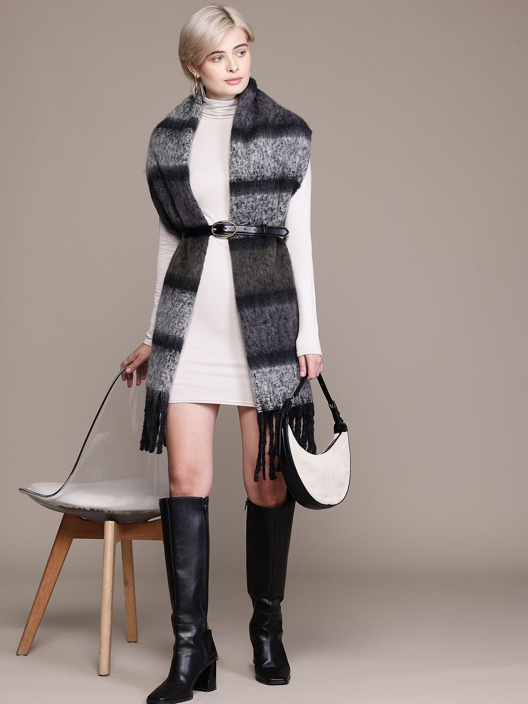 Cayman Striped Tasselled Woolen Stole With Fuzzy Detail