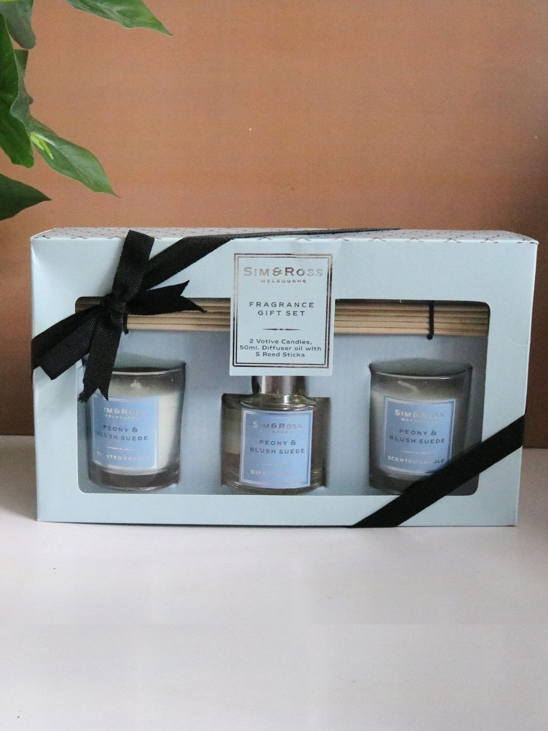 Sim & Ross 3 Pieces Blue Peony & Blush Suede Fragrance Gift Set