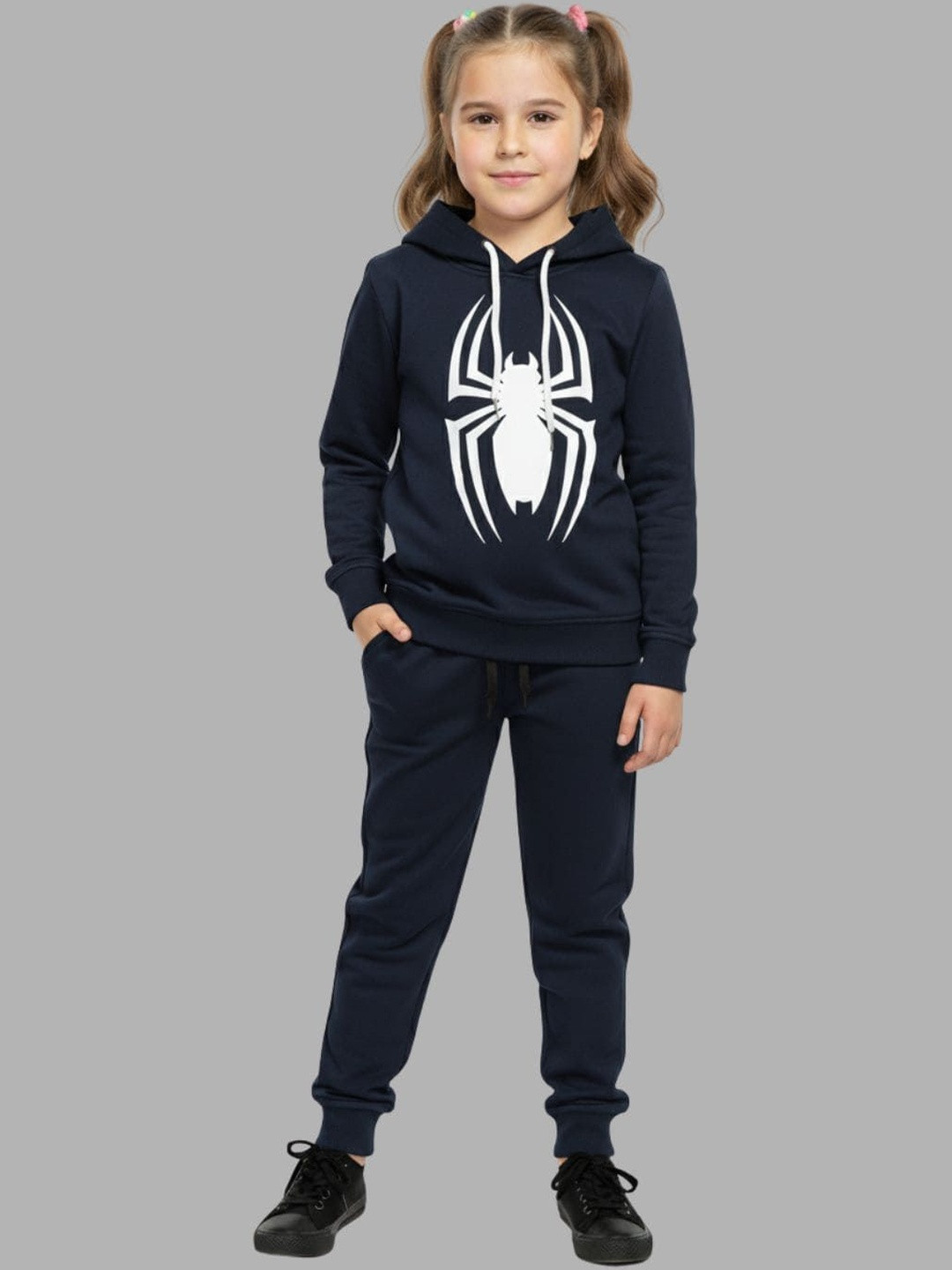 MACK JONNEY Girls Graohic Printed Hooded Neck Tracksuits