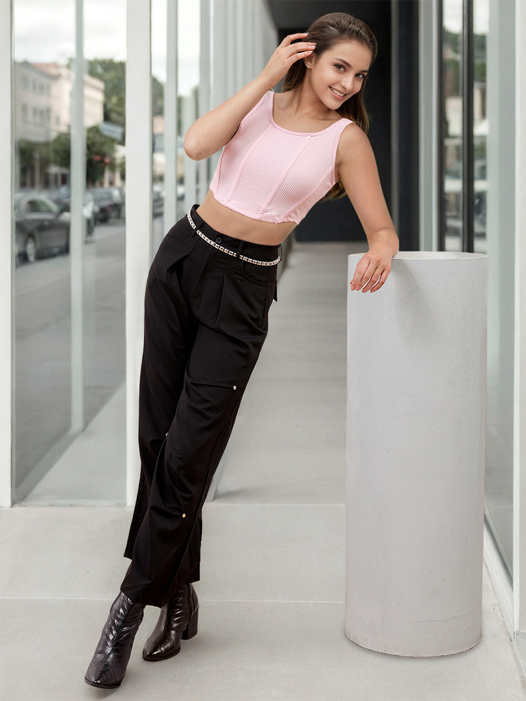 Freehand by The Indian Garage Co Scoop Neck Crop Top