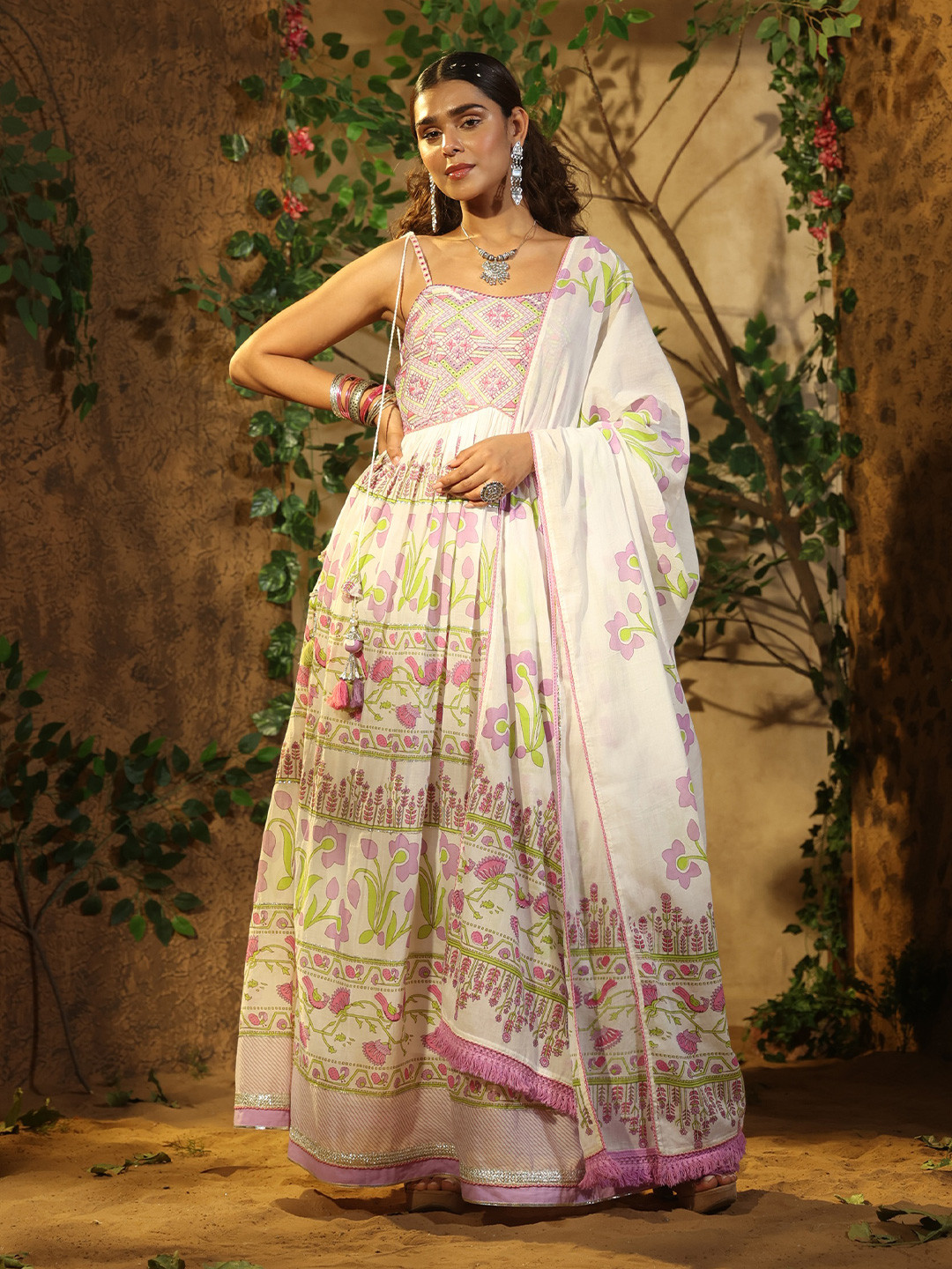 AARAAS Floral Embroidered Gown