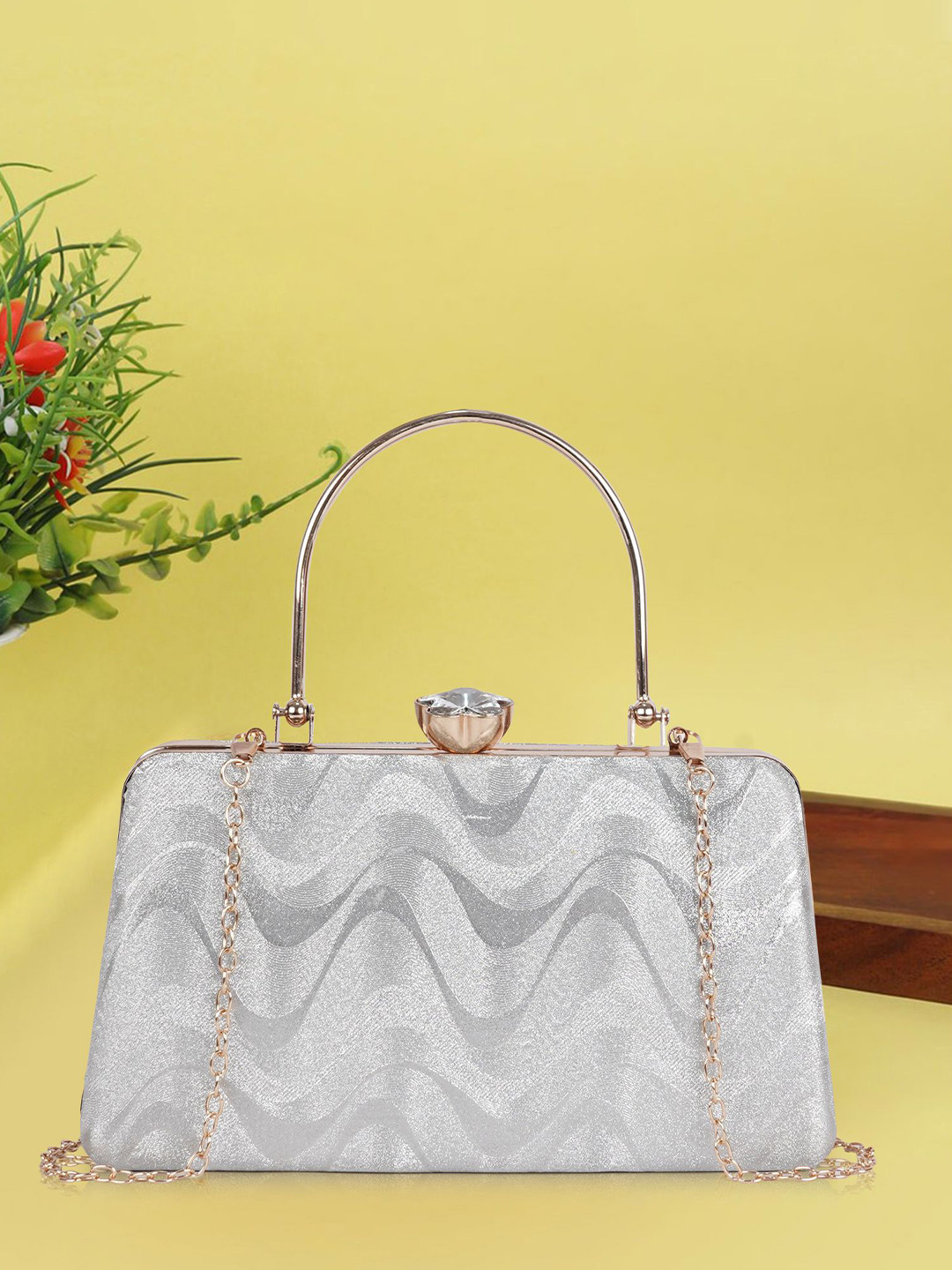 NORVE Embellished Box Clutch With Click Closure