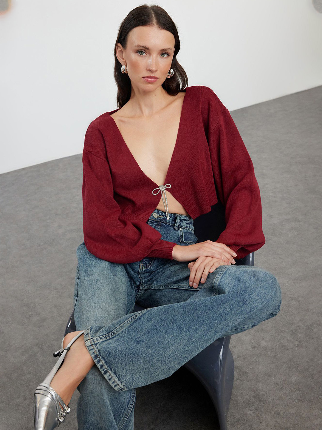 Trendyol Women V-Neck Crop Cardigan