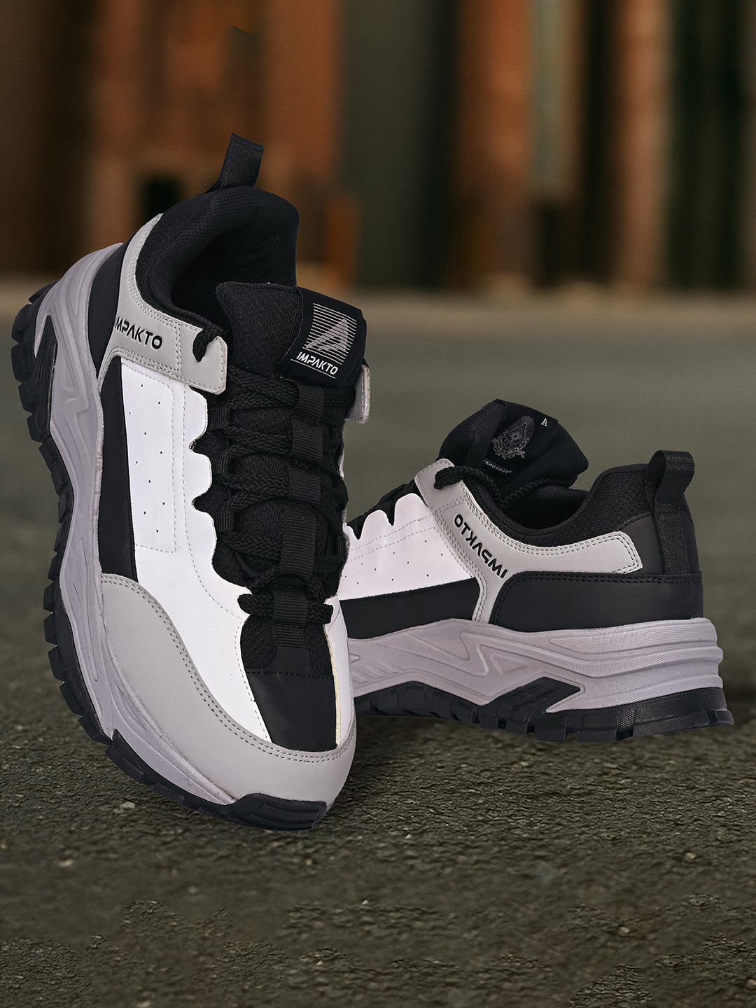 IMPAKTO Men Training or Gym Outdoor Non-Marking Shoes